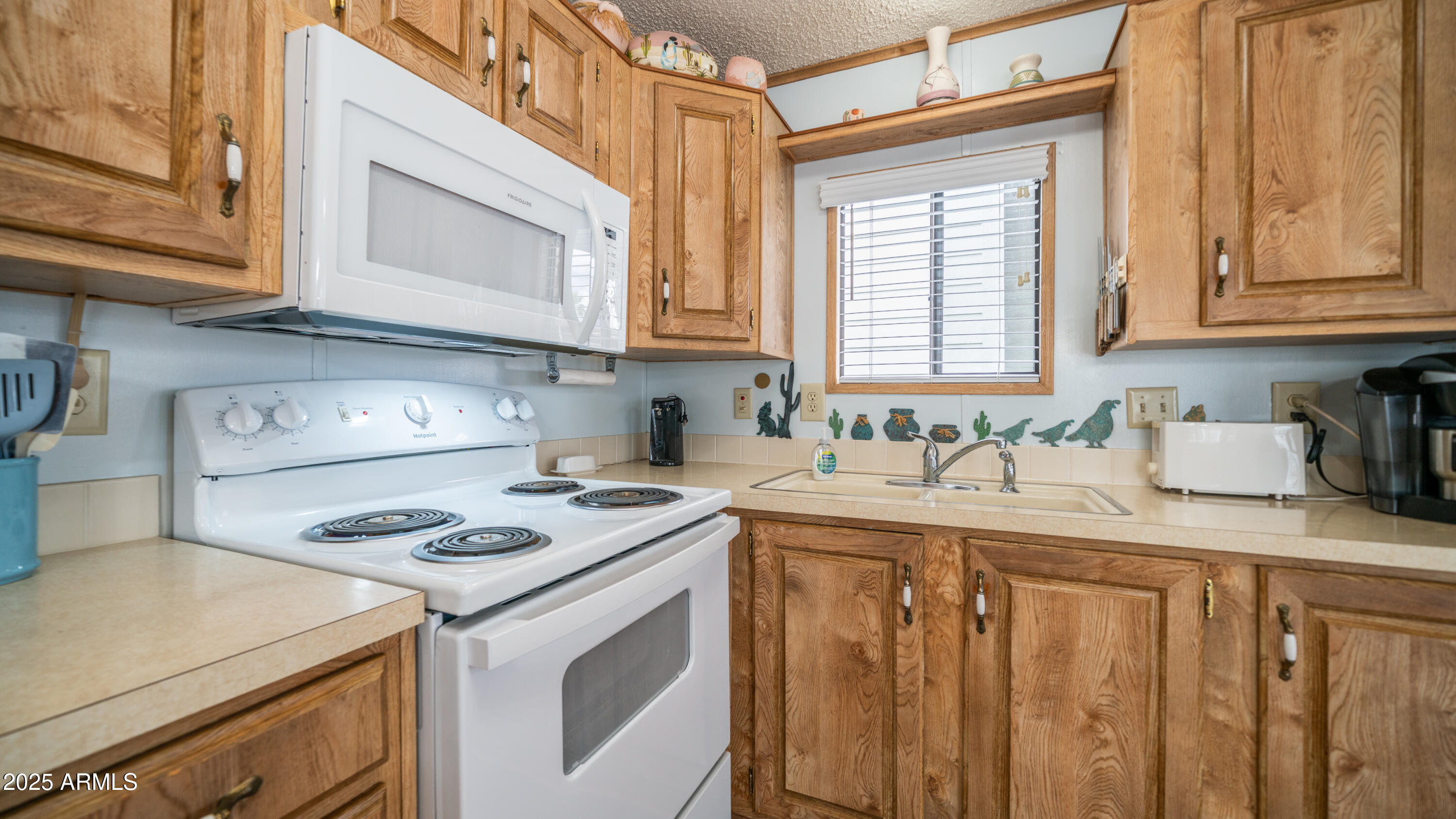 557 ROCK HOUND Drive, 557