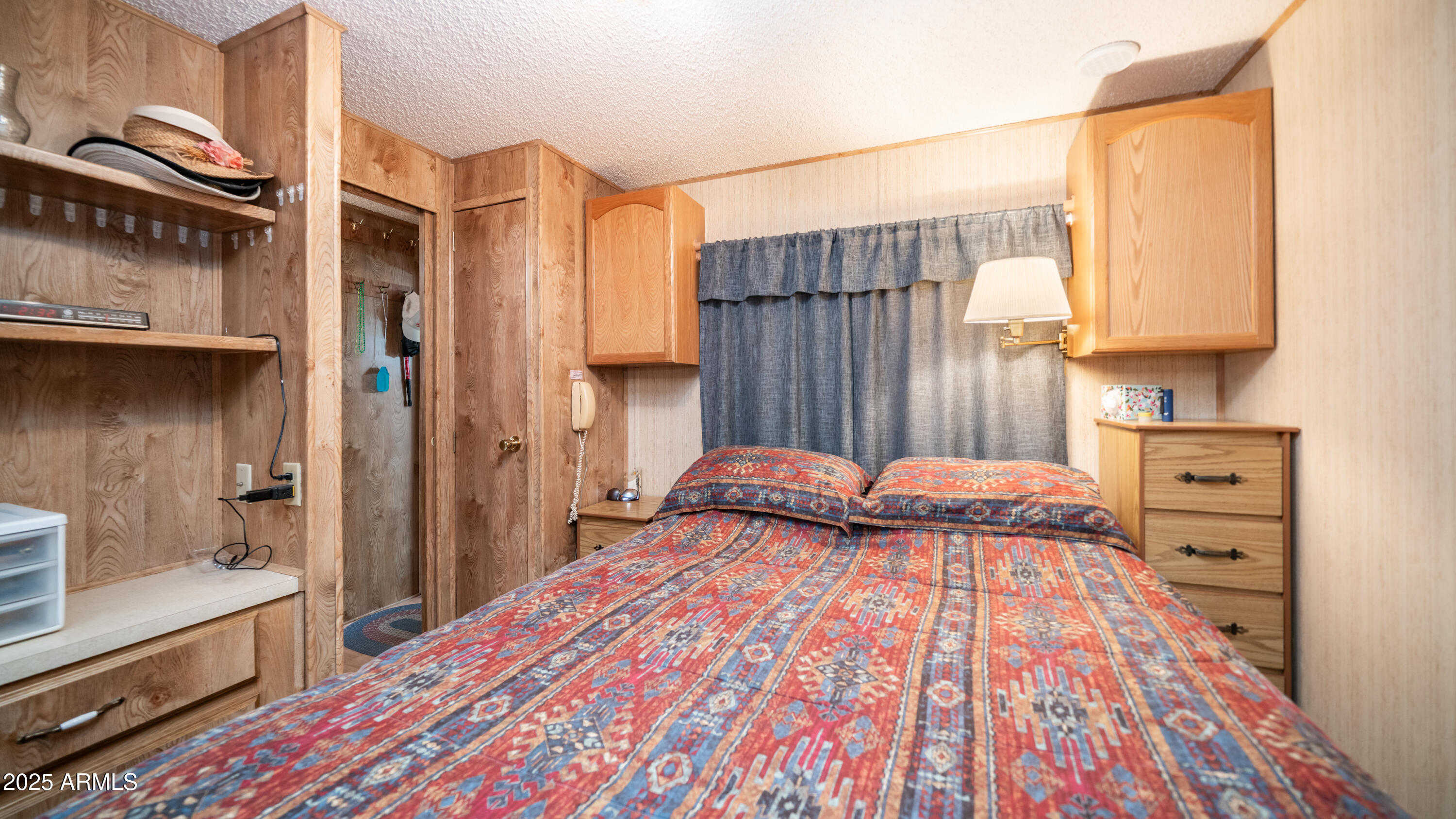 557 ROCK HOUND Drive, 557