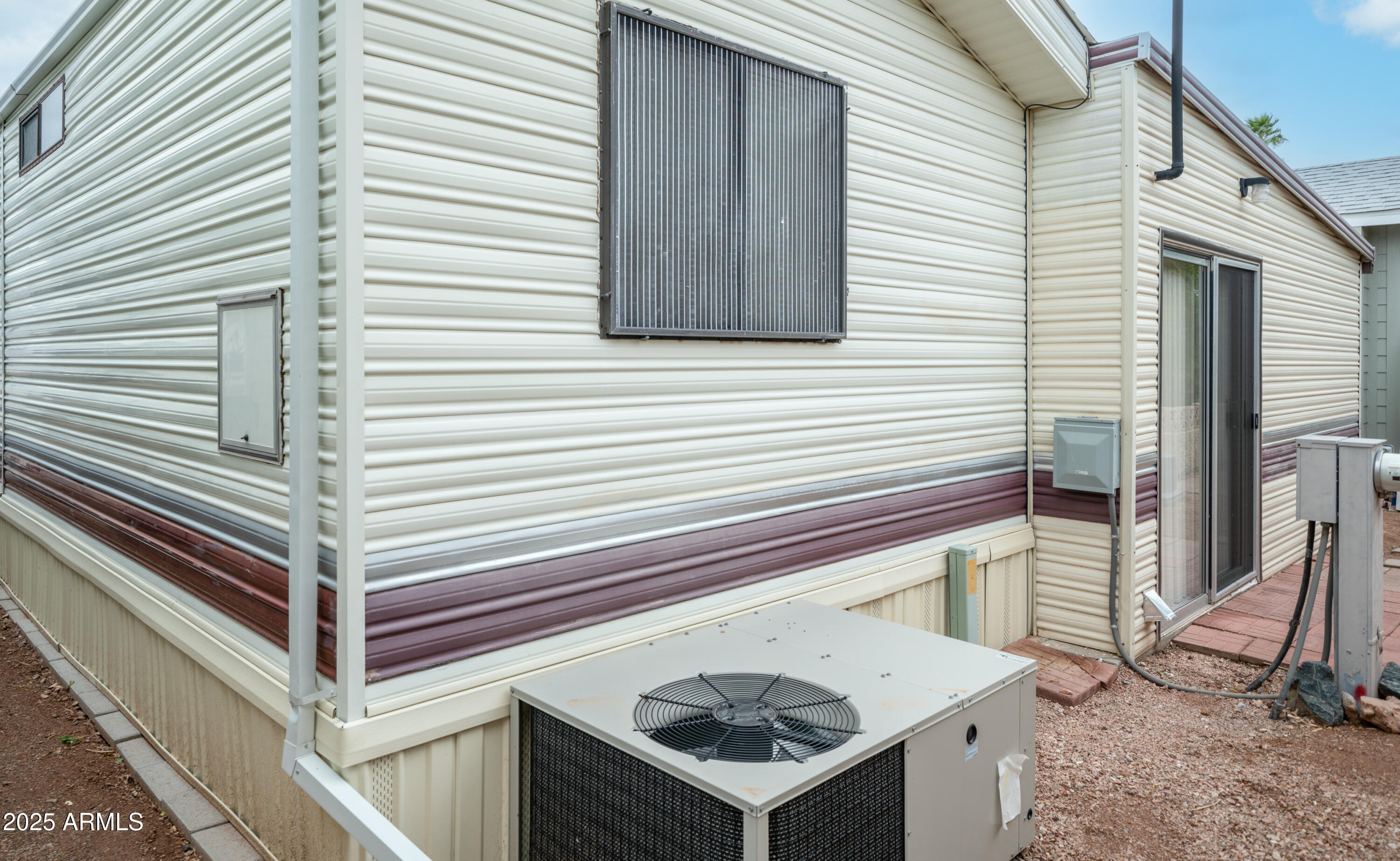 557 ROCK HOUND Drive, 557