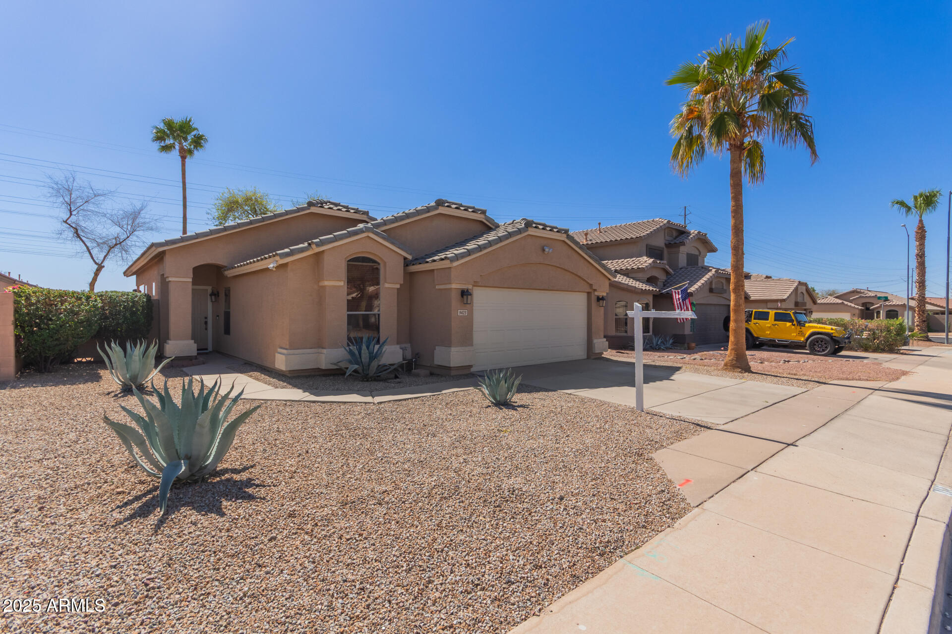 9423 E POSADA Avenue