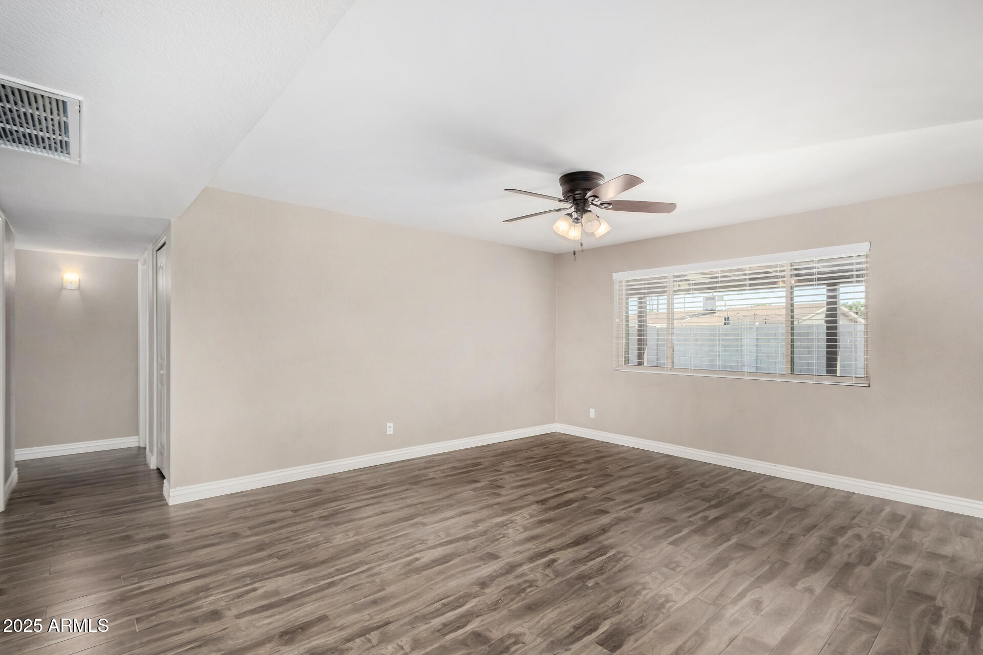 1215 W DUBLIN Street