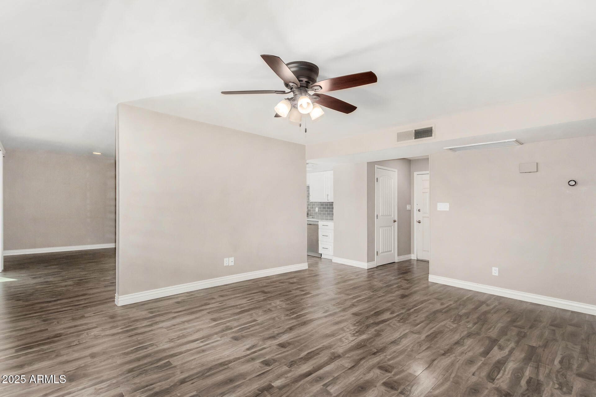 1215 W DUBLIN Street