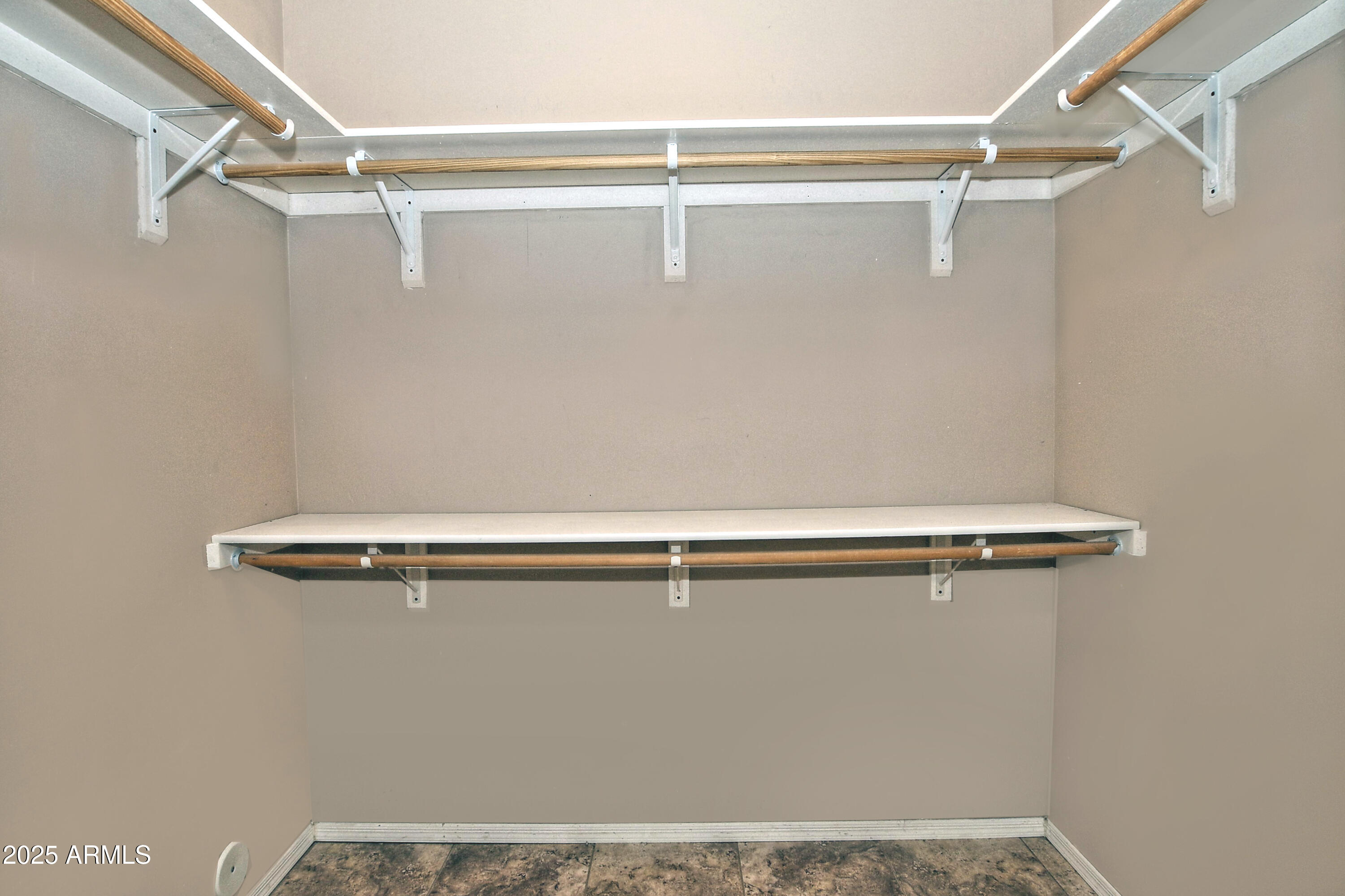 5117 N CHISHOLM Road