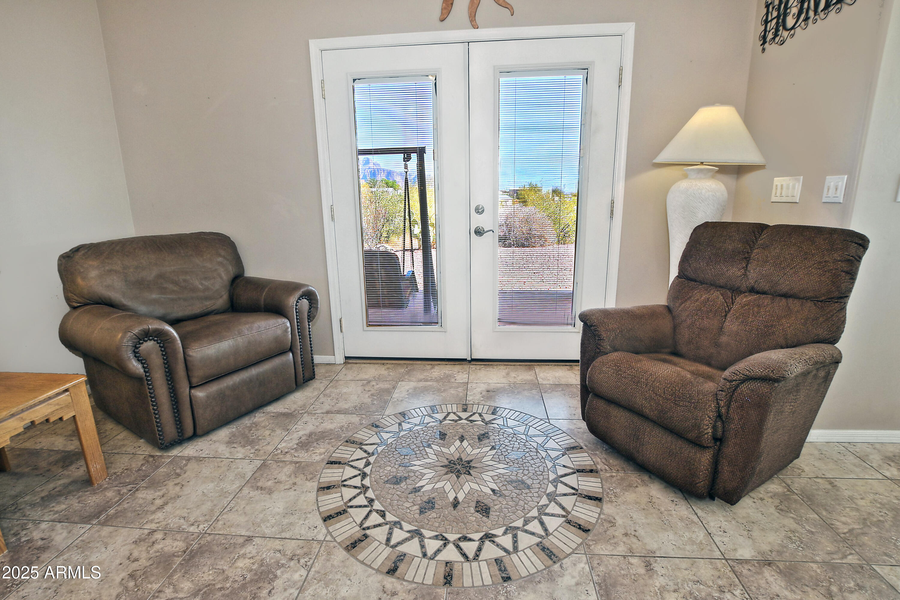 5117 N CHISHOLM Road