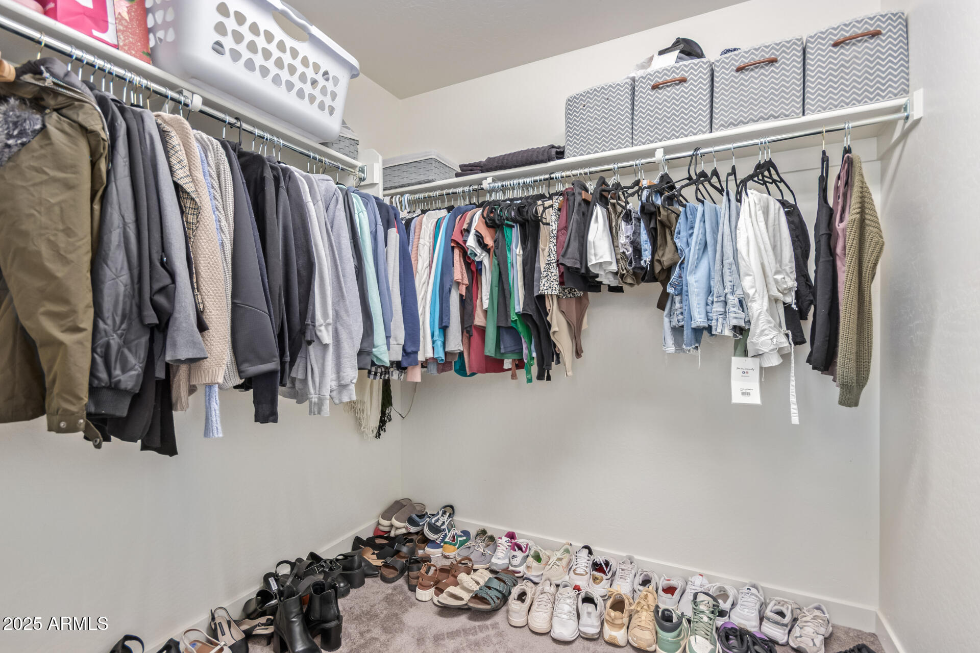 42325 W POSADA Drive