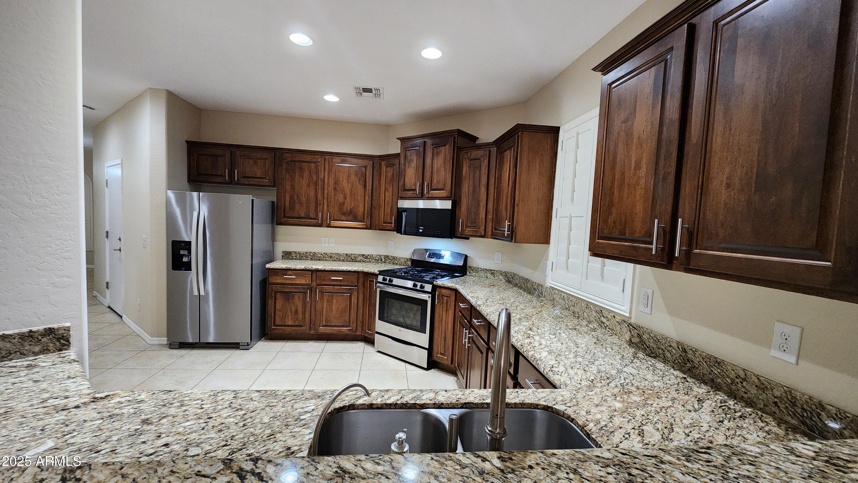 3522 S Washington Street