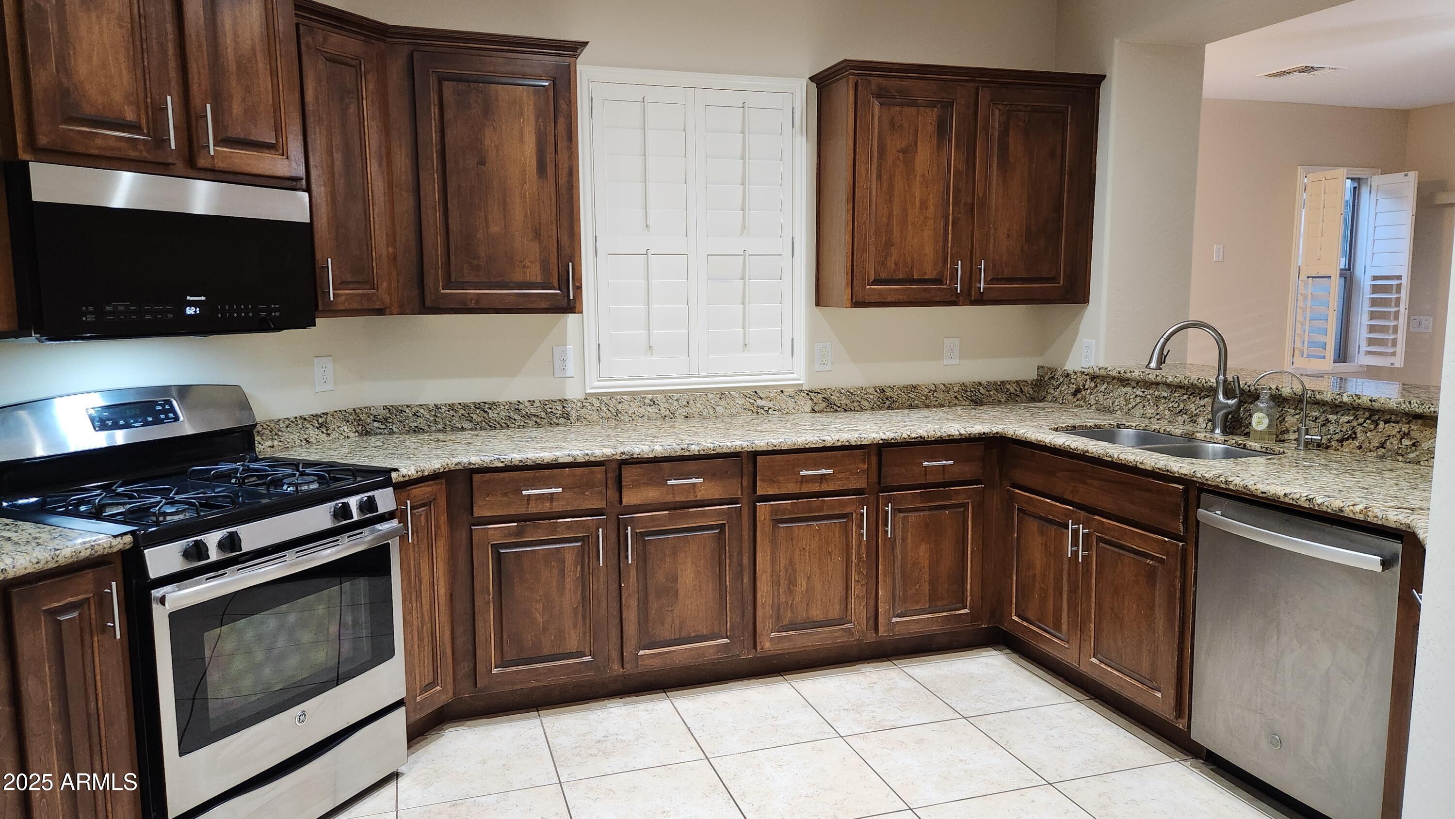 3522 S Washington Street