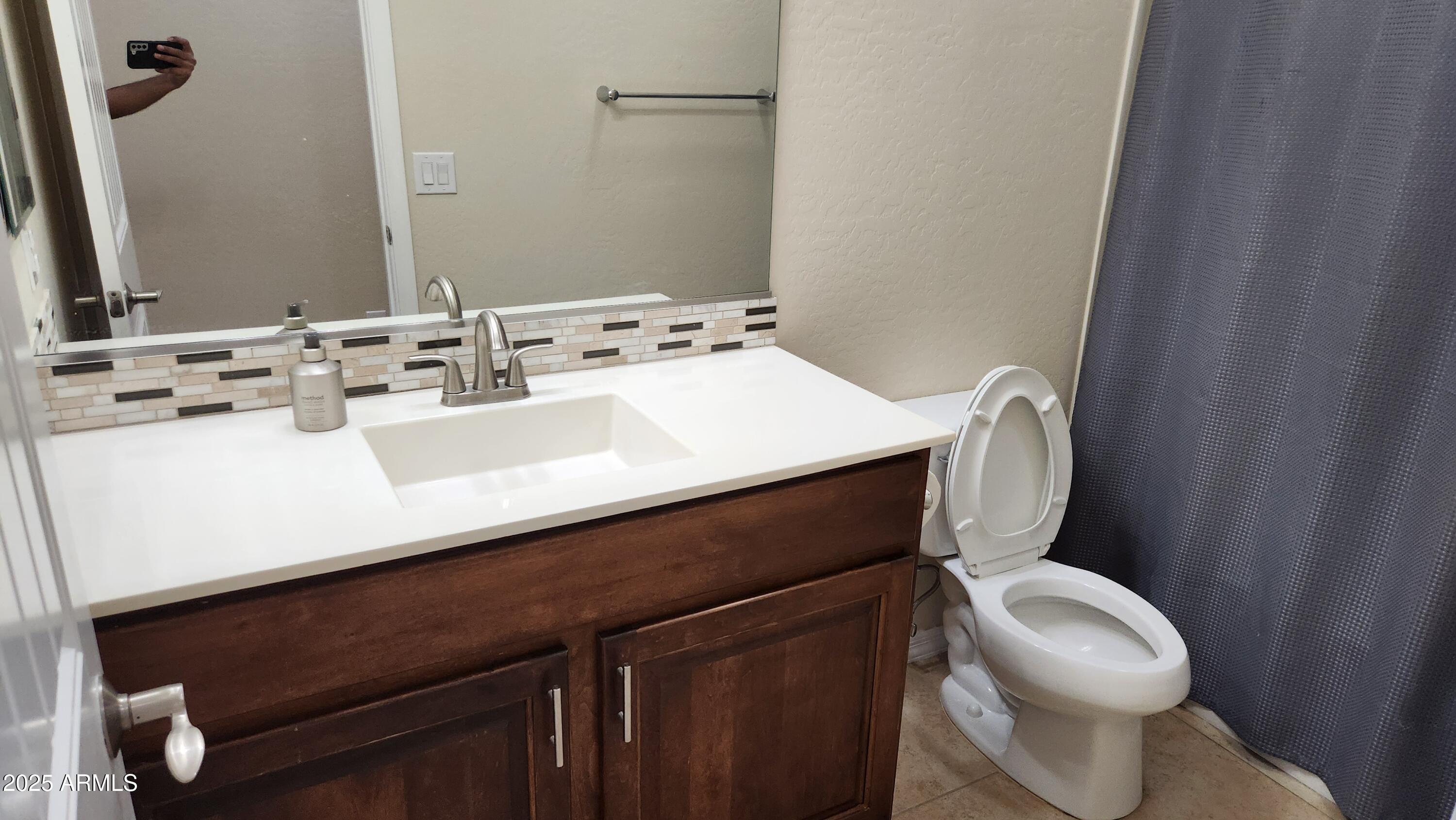 3522 S Washington Street