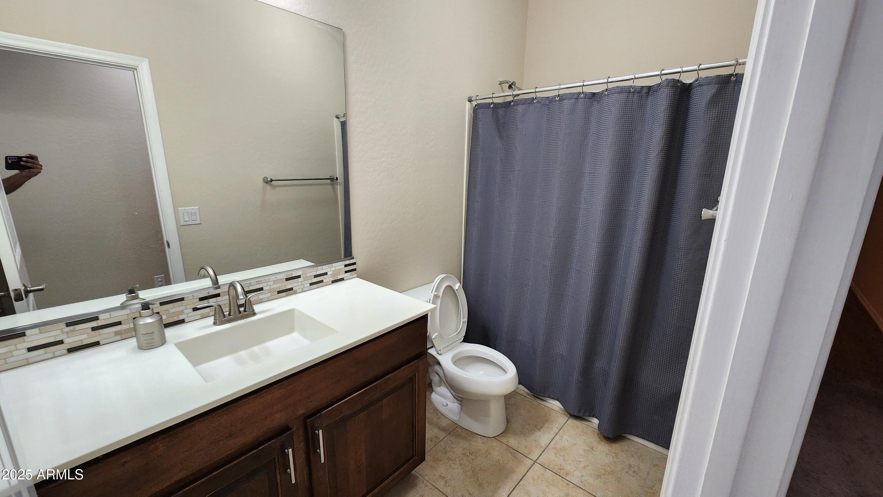 3522 S Washington Street