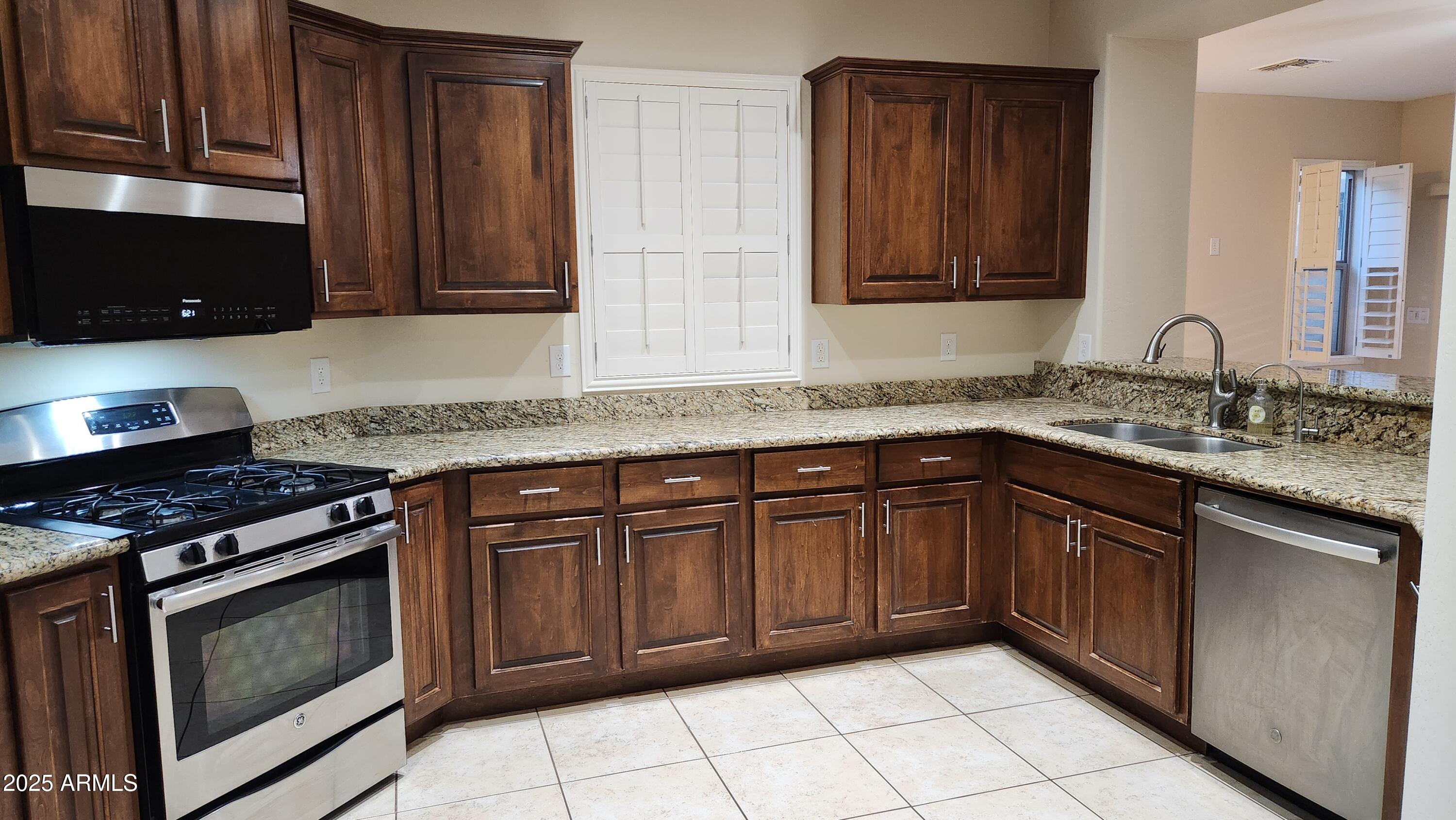 3522 S Washington Street