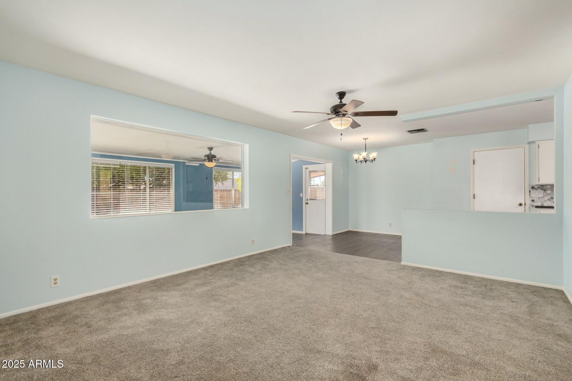 5865 E ANAHEIM Street