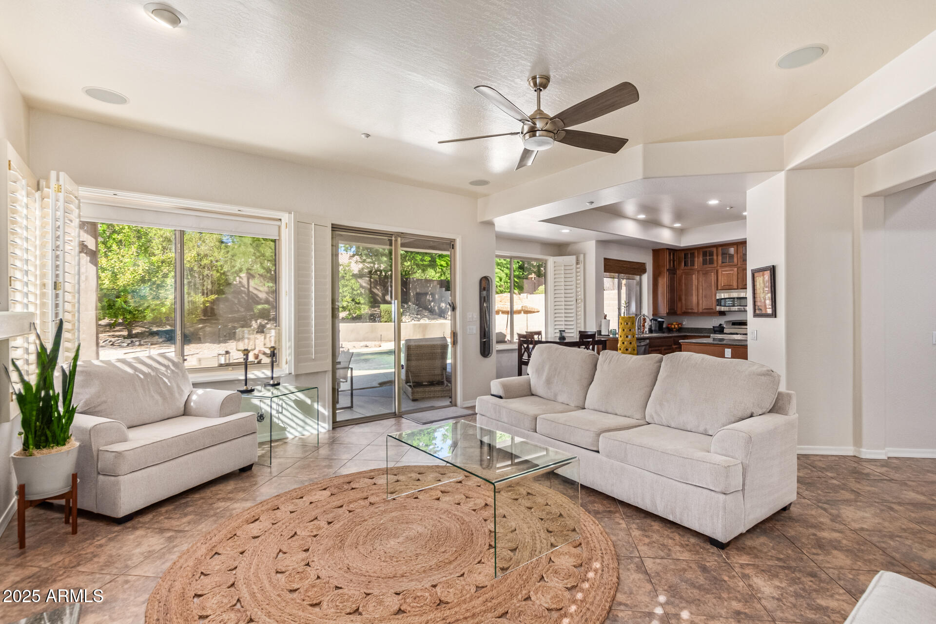 10558 E Meadowhill Drive