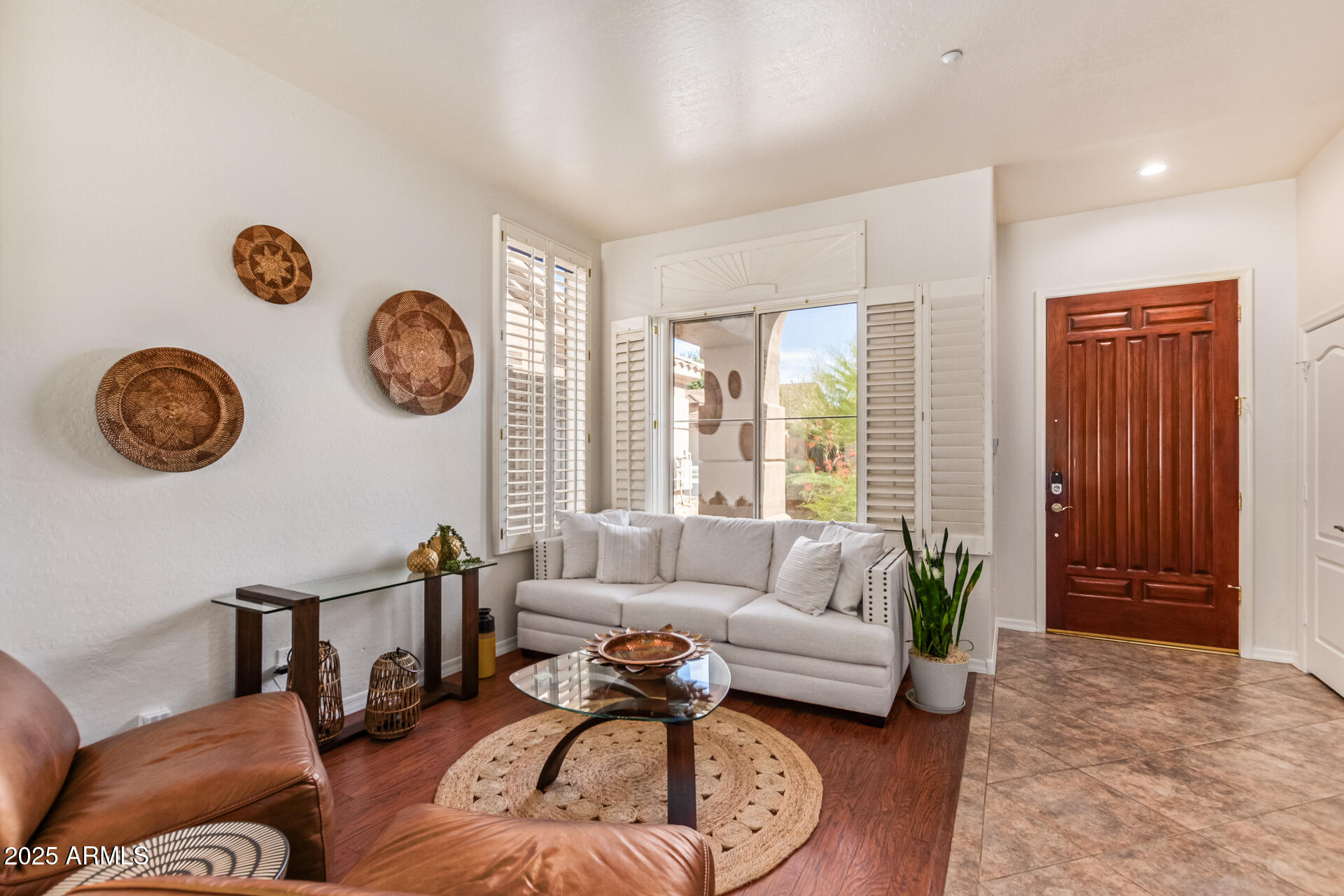 10558 E Meadowhill Drive