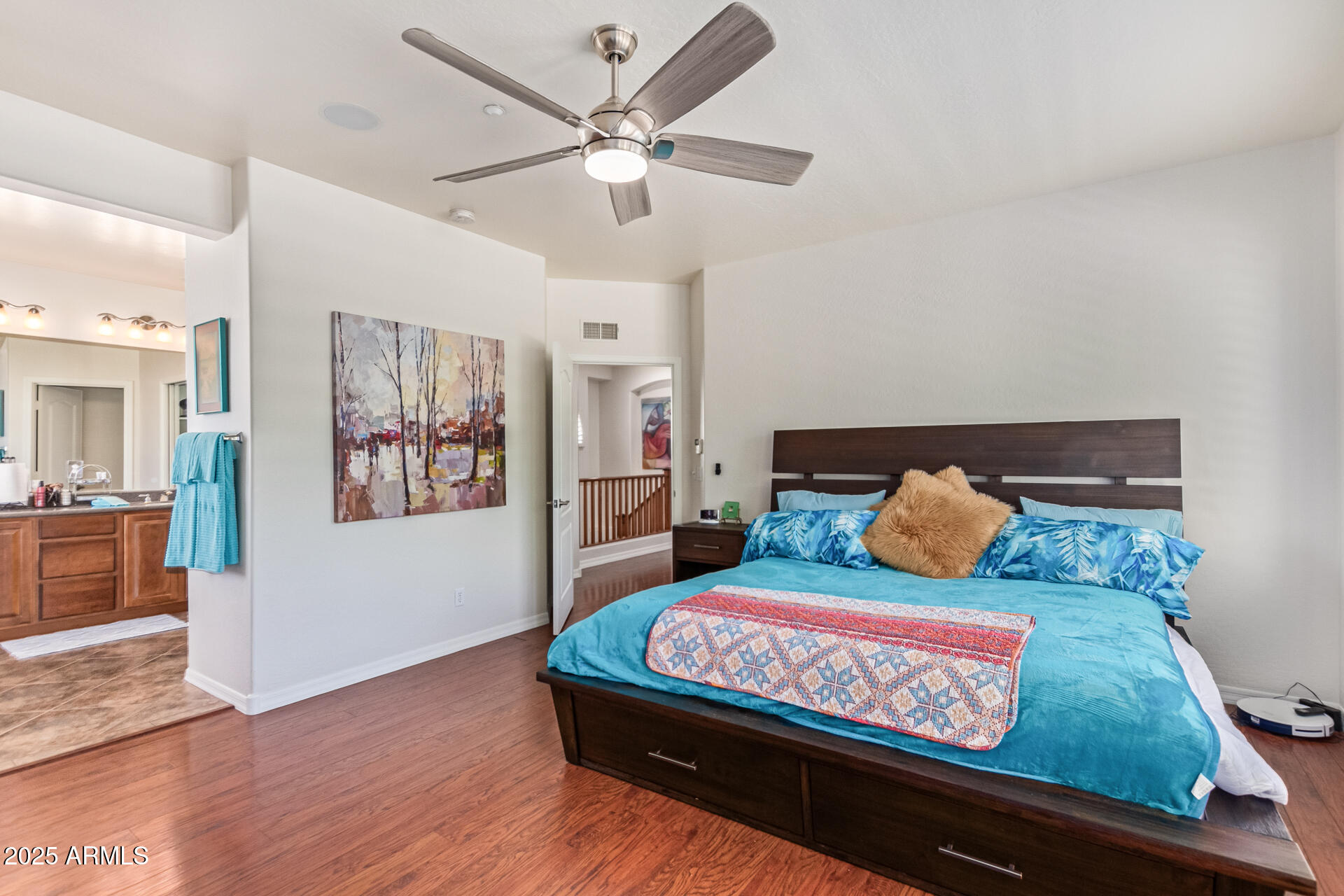 10558 E Meadowhill Drive