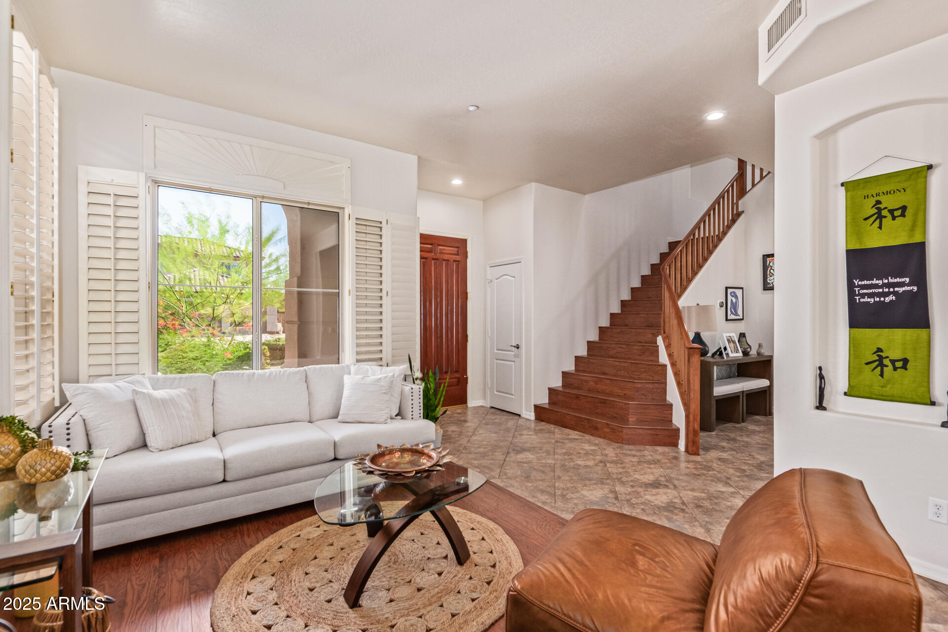 10558 E Meadowhill Drive