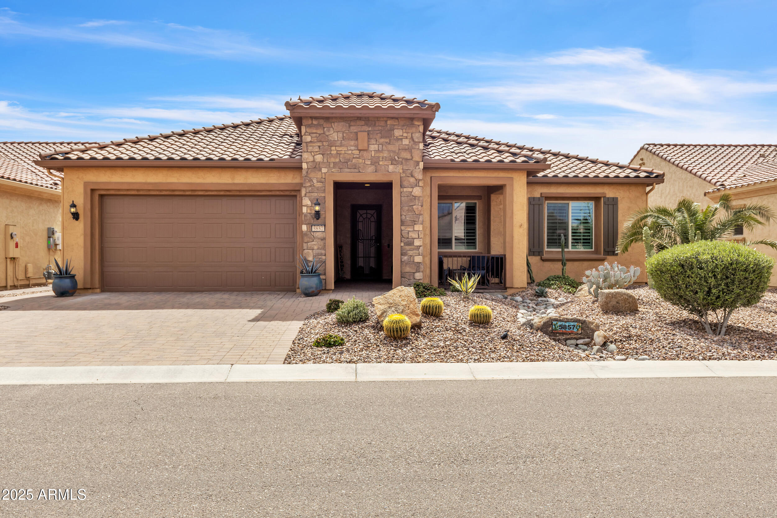 5857 W CACTUS WREN Way
