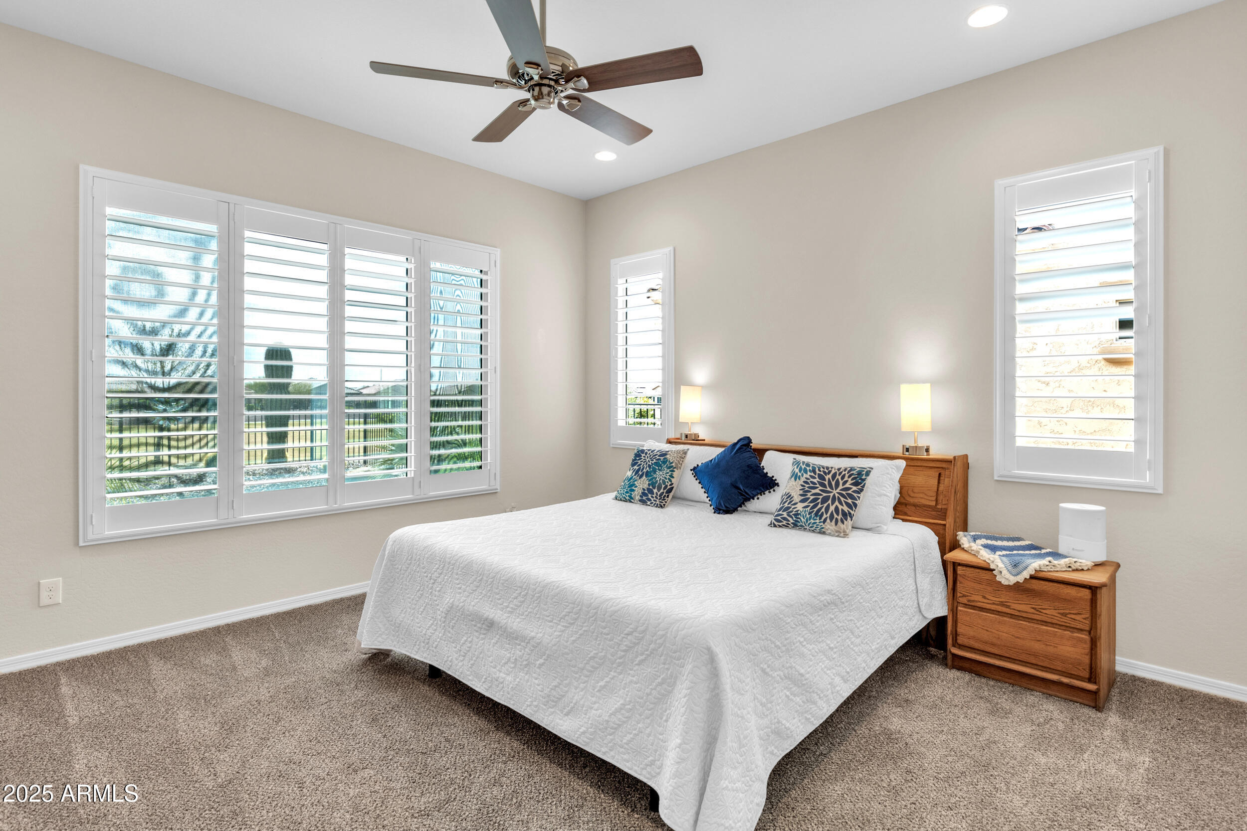 5857 W CACTUS WREN Way