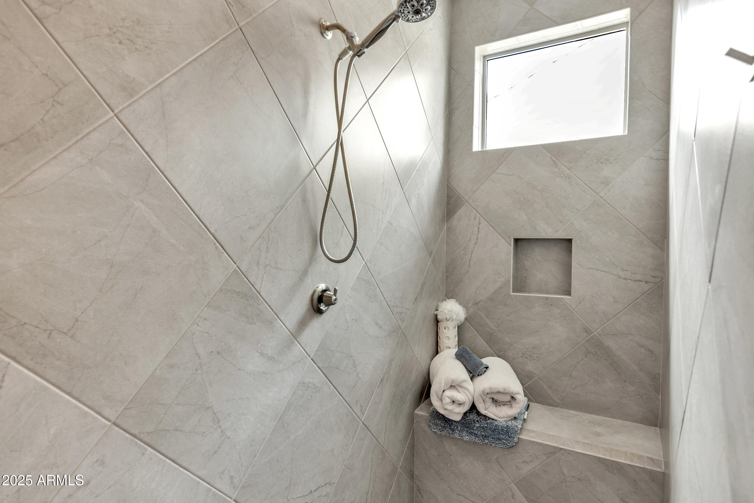 5857 W CACTUS WREN Way