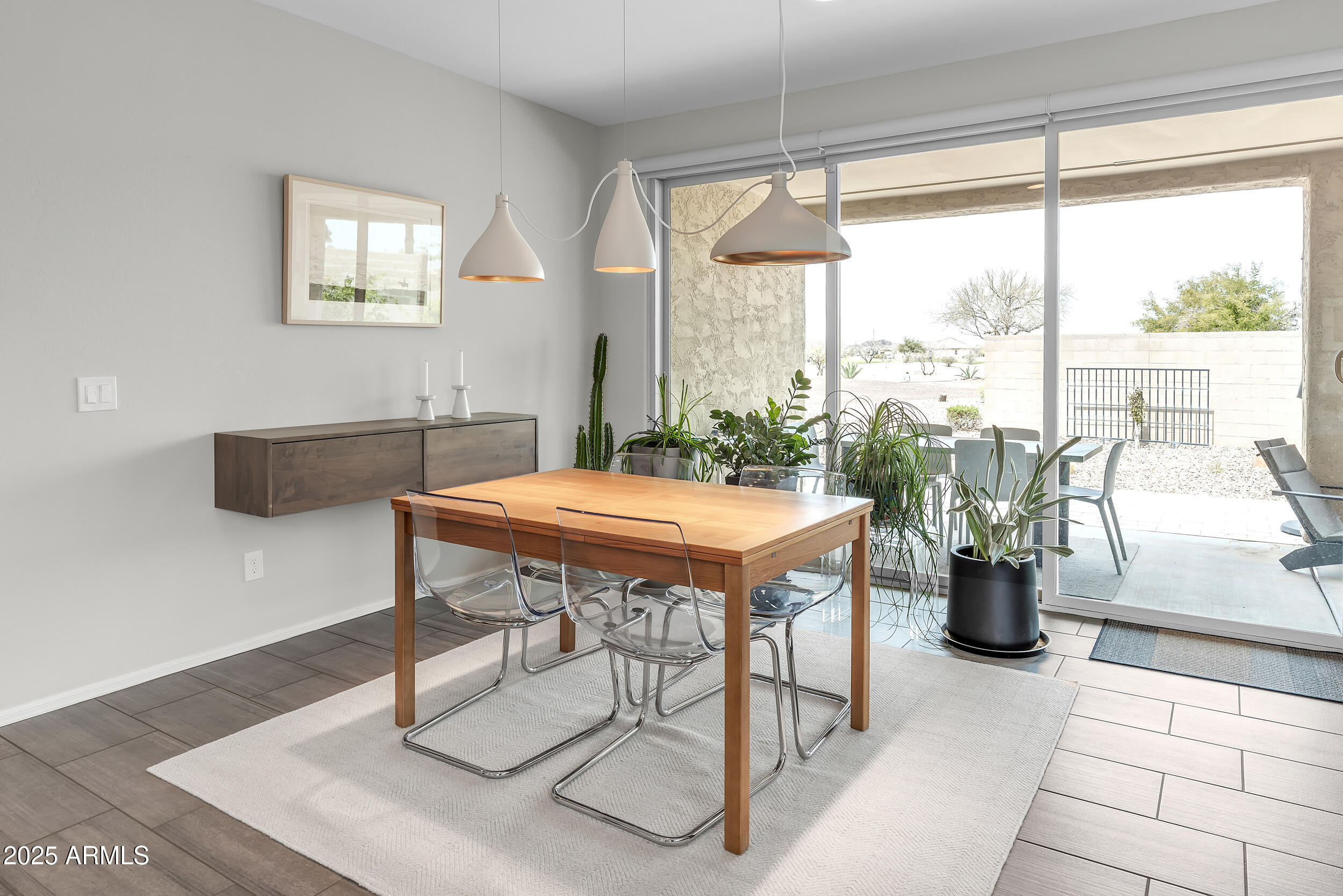 4424 N SPYGLASS Drive