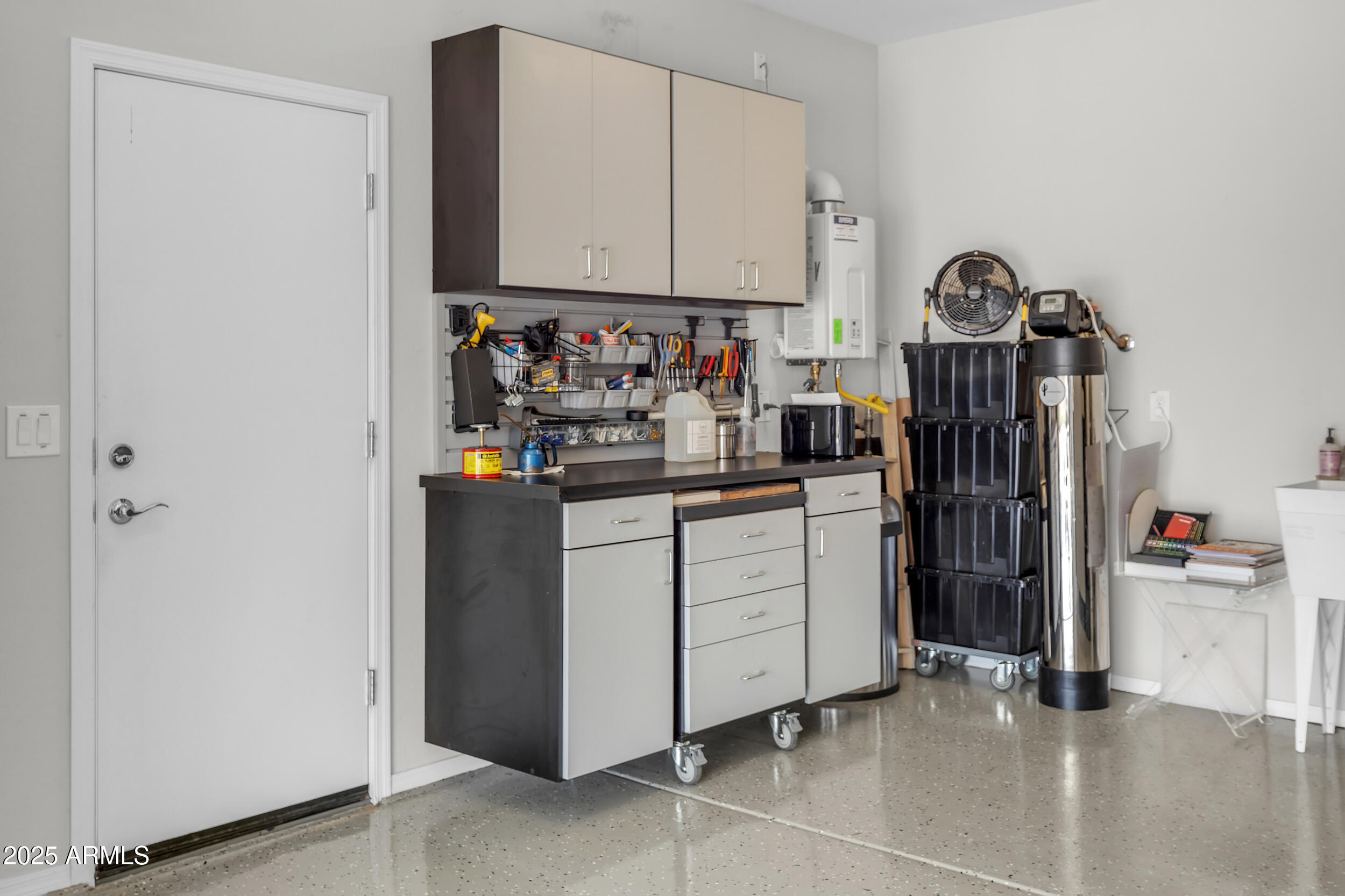 4424 N SPYGLASS Drive