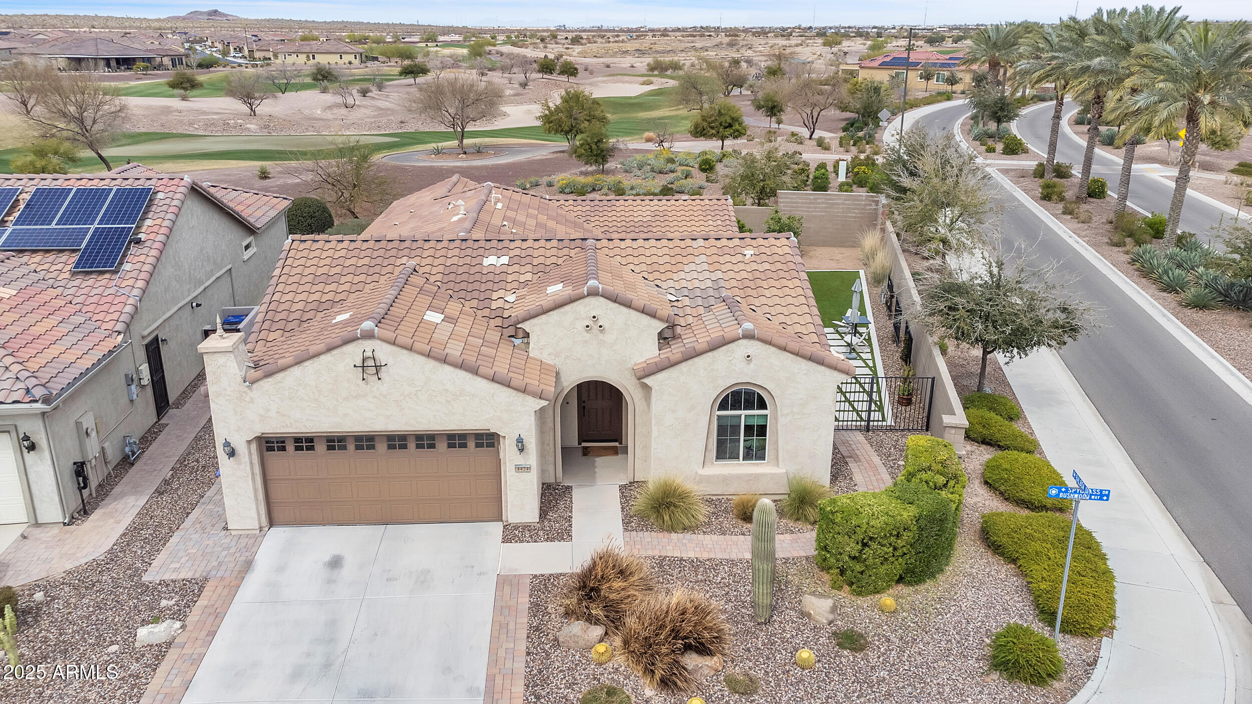 4424 N SPYGLASS Drive