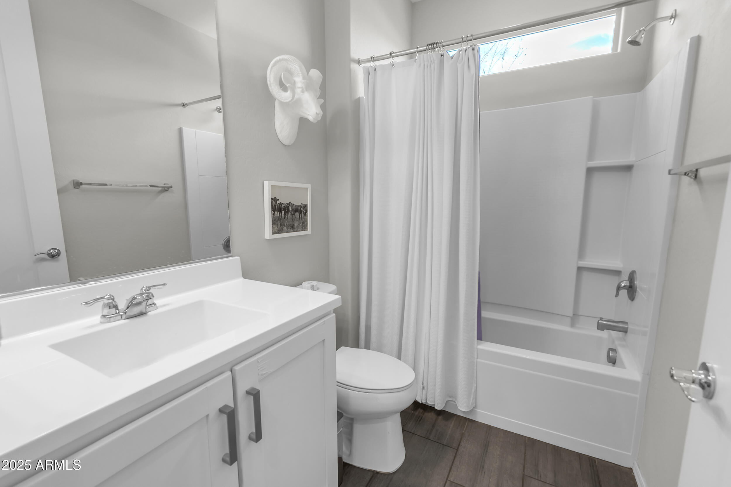 4424 N SPYGLASS Drive