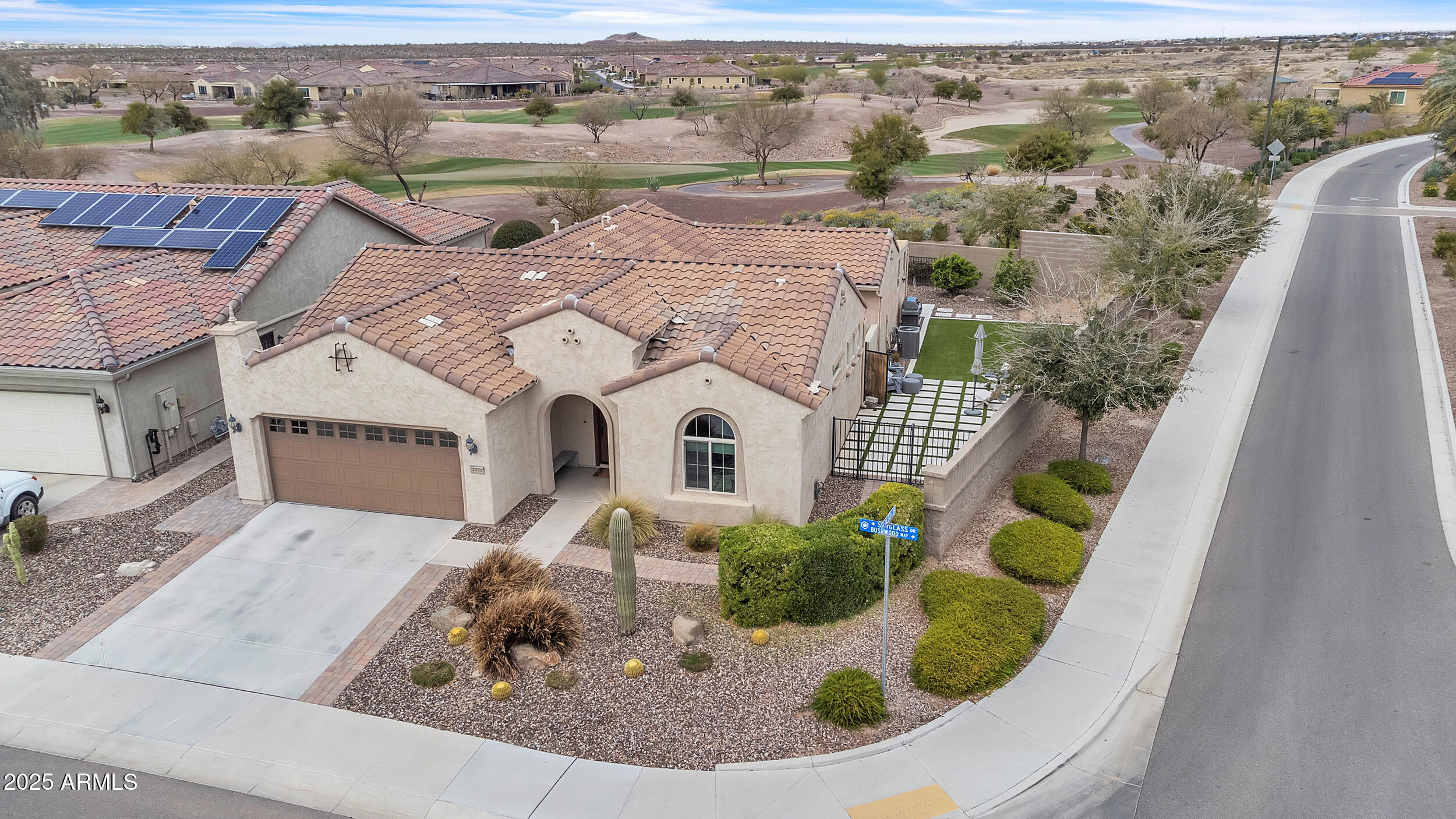 4424 N SPYGLASS Drive