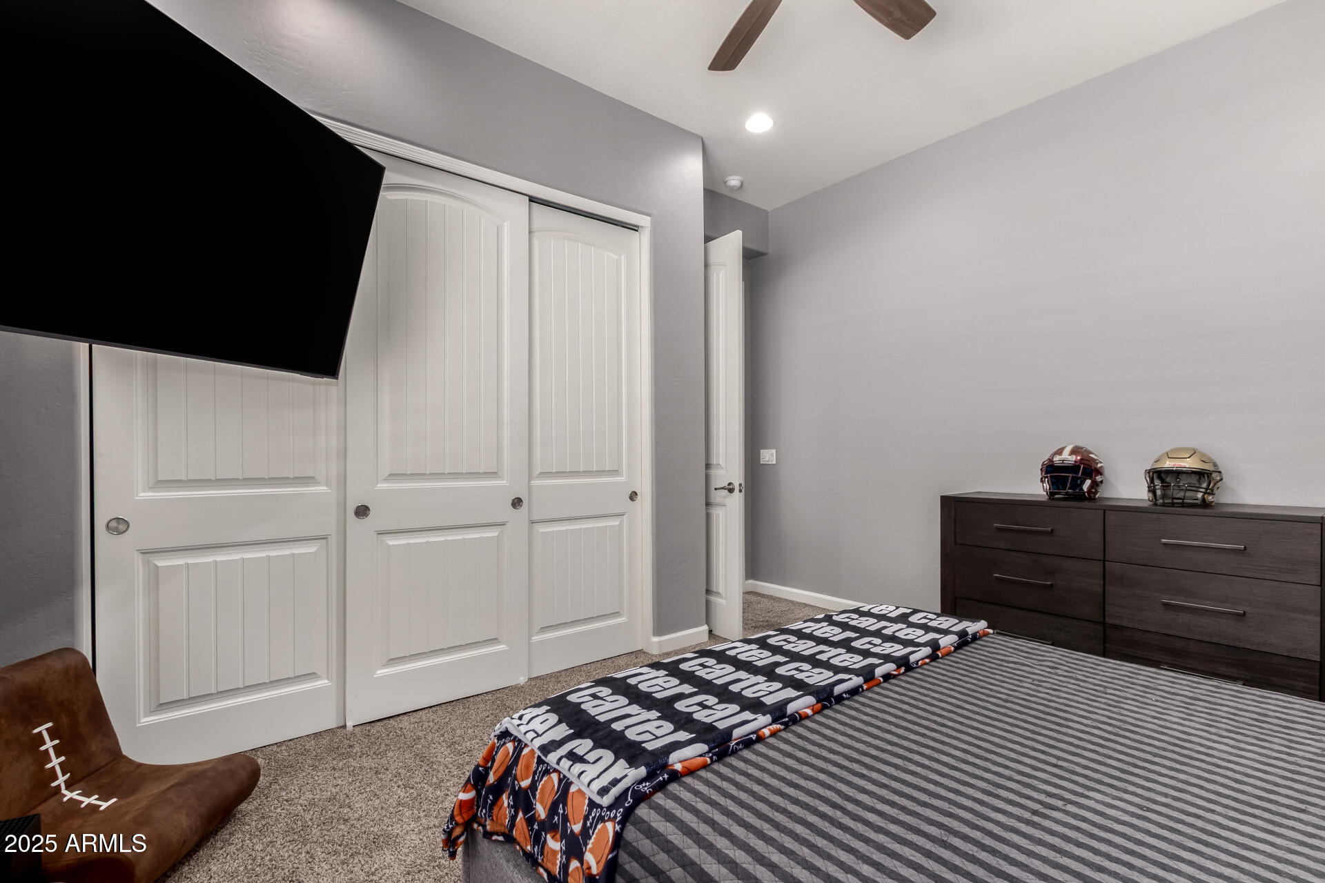 5114 S LEISURE Court