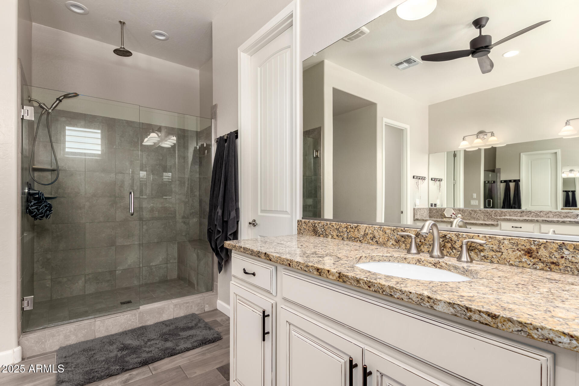 5114 S LEISURE Court