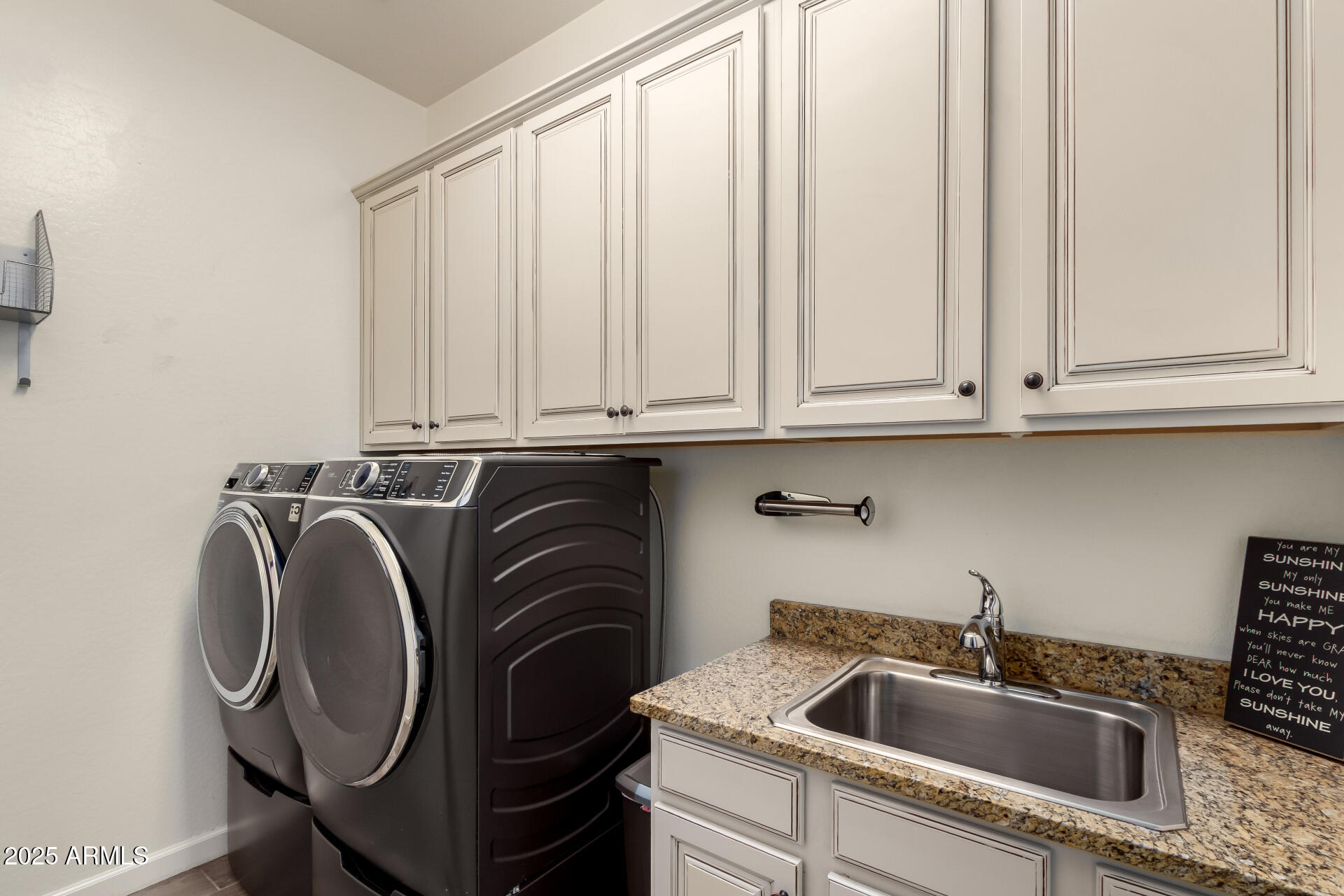 5114 S LEISURE Court