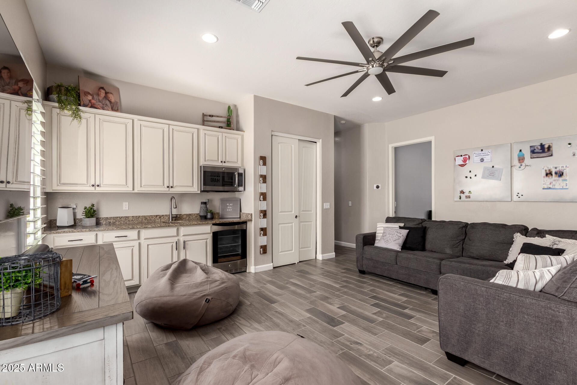 5114 S LEISURE Court