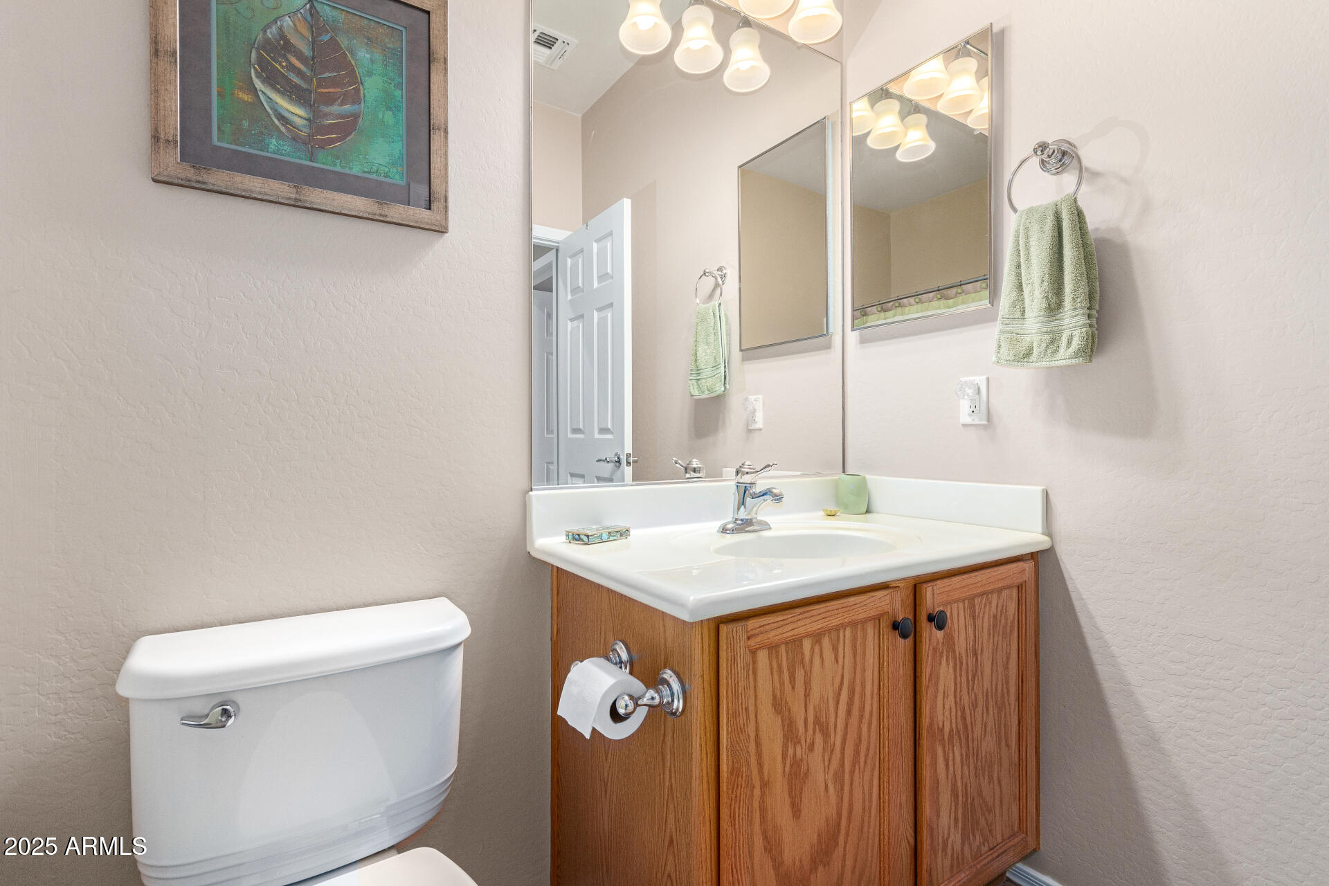 7240 W MILLERTON Way