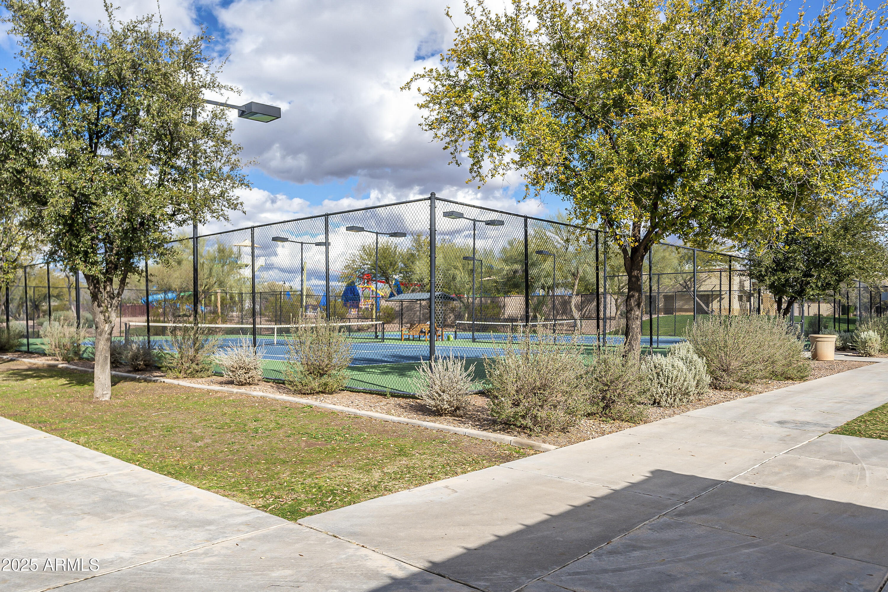 7240 W MILLERTON Way