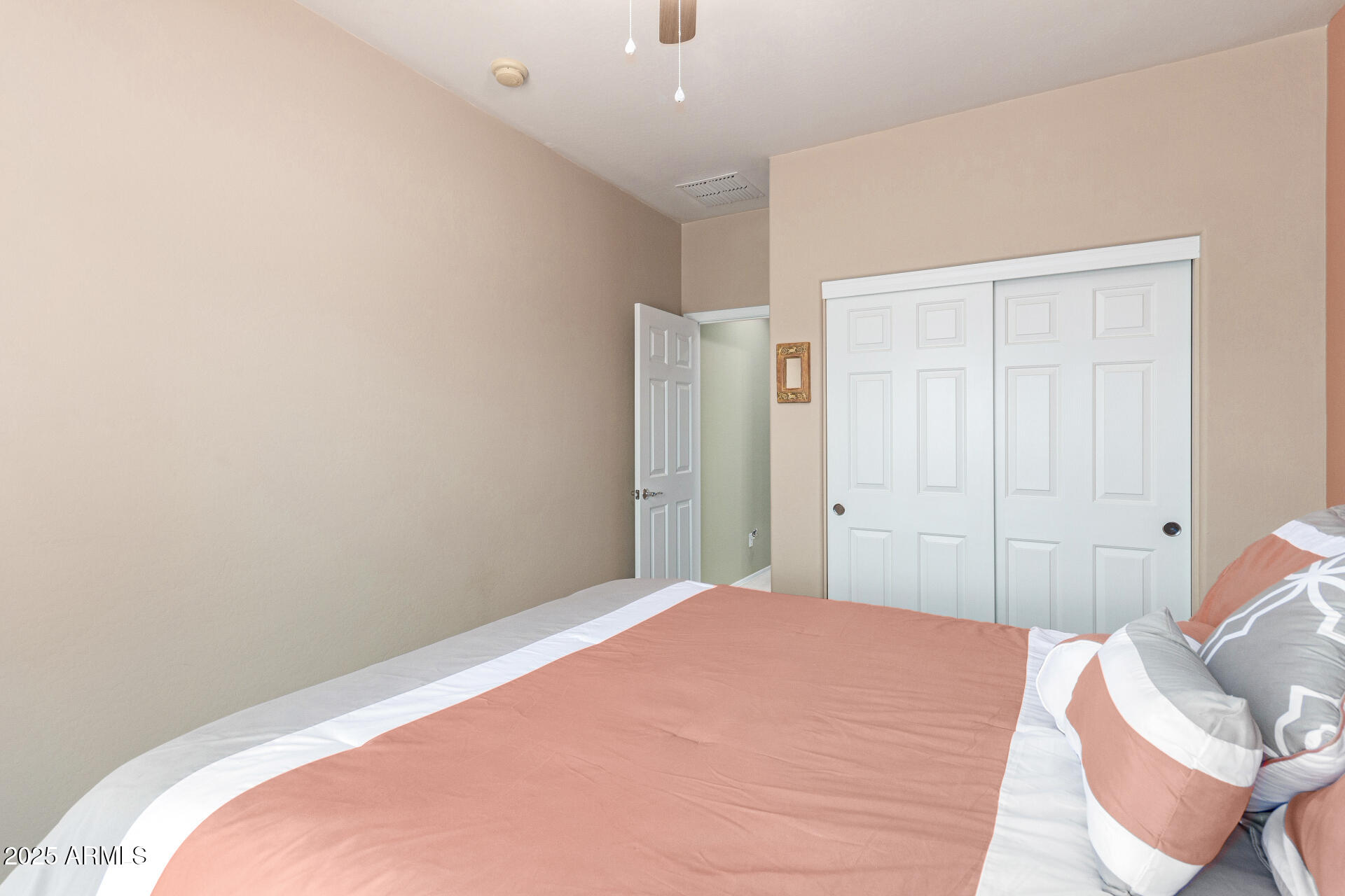 7240 W MILLERTON Way