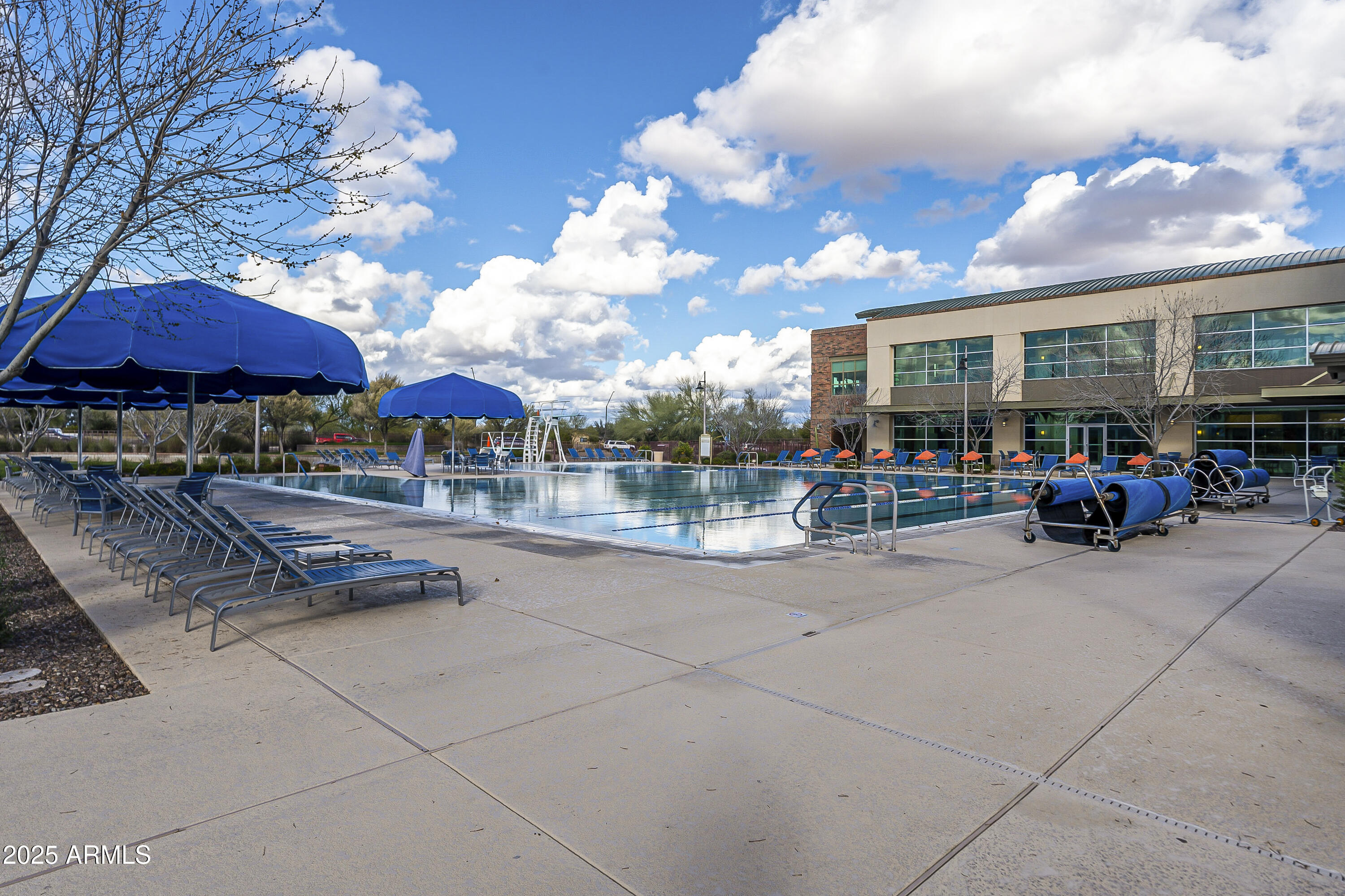 7240 W MILLERTON Way