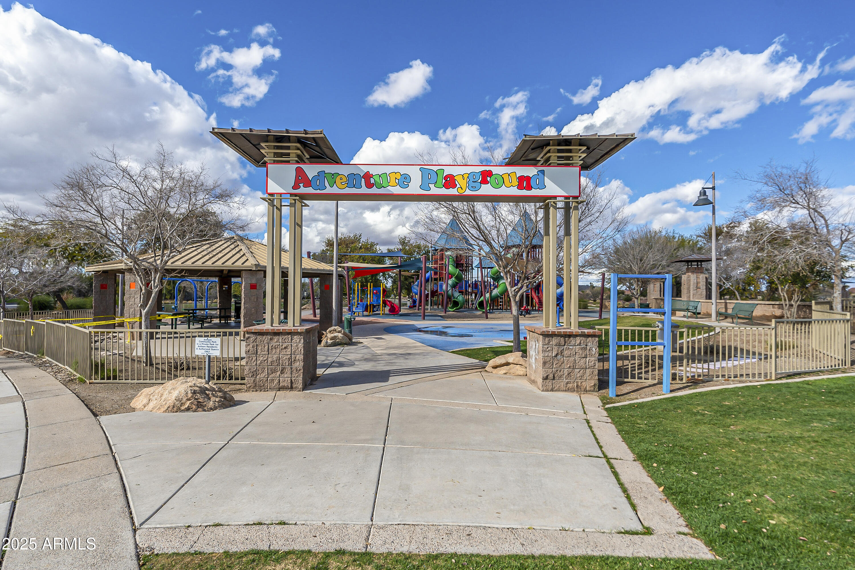 7240 W MILLERTON Way