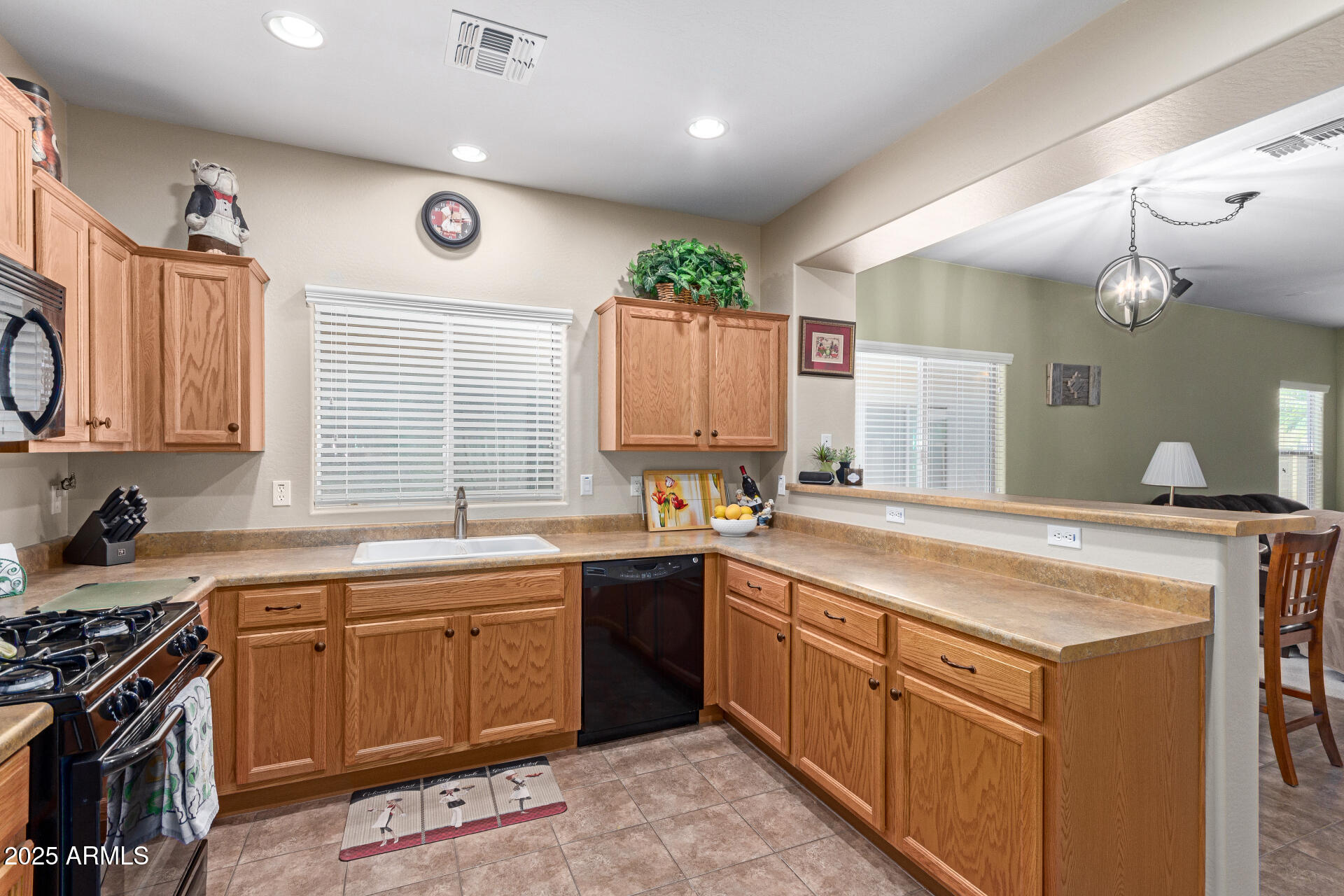 7240 W MILLERTON Way