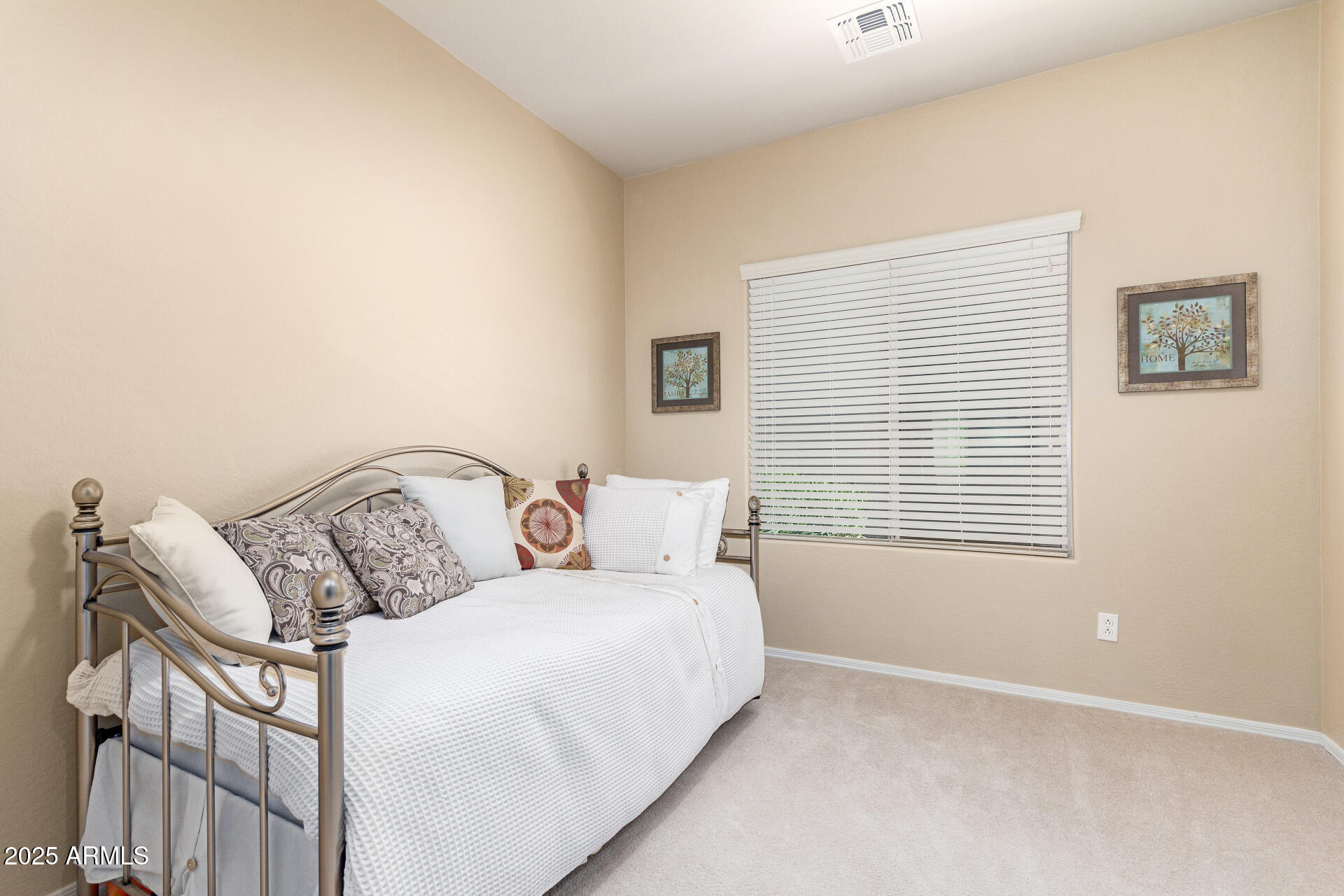 7240 W MILLERTON Way