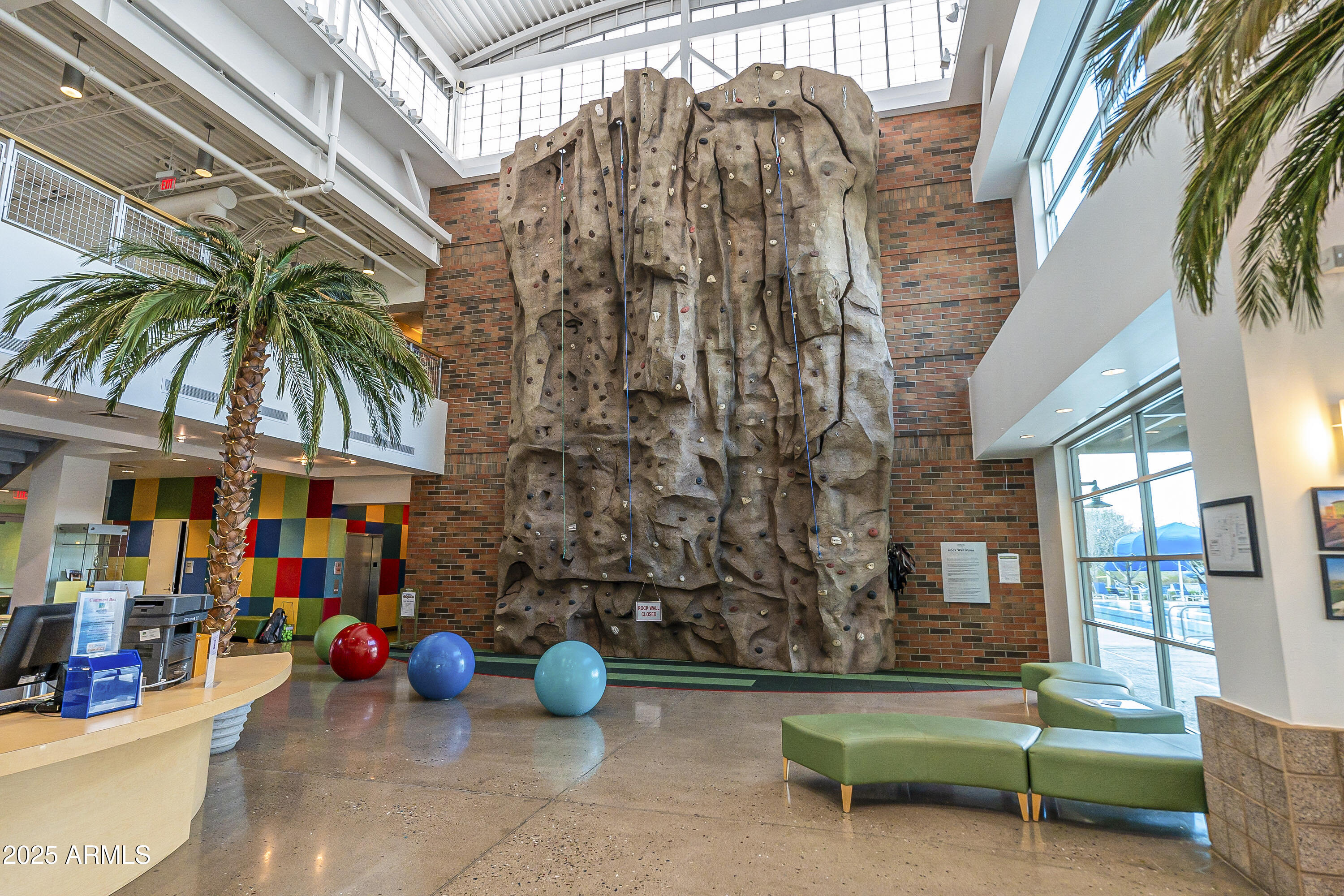 7240 W MILLERTON Way