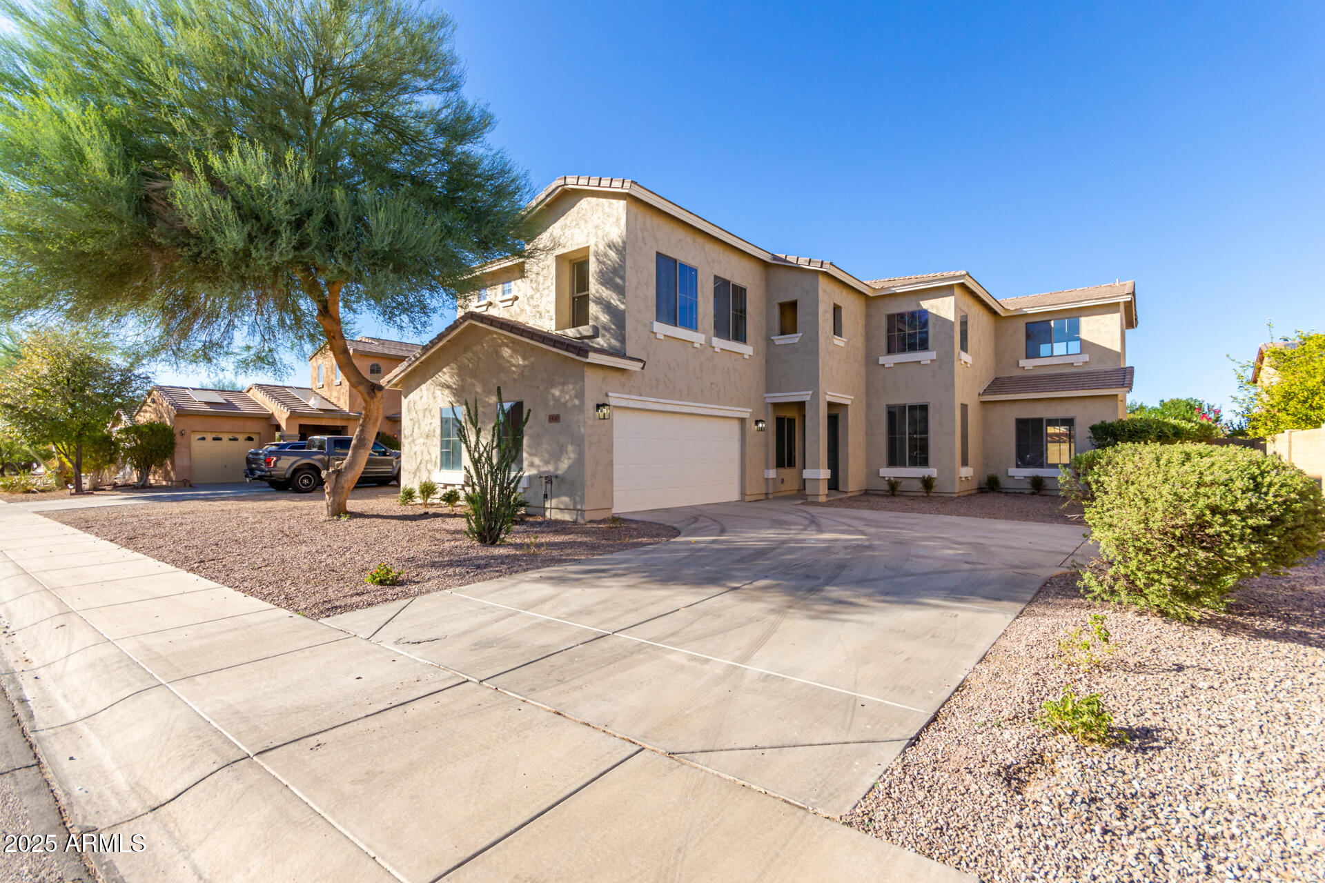 1430 E Douglas Street