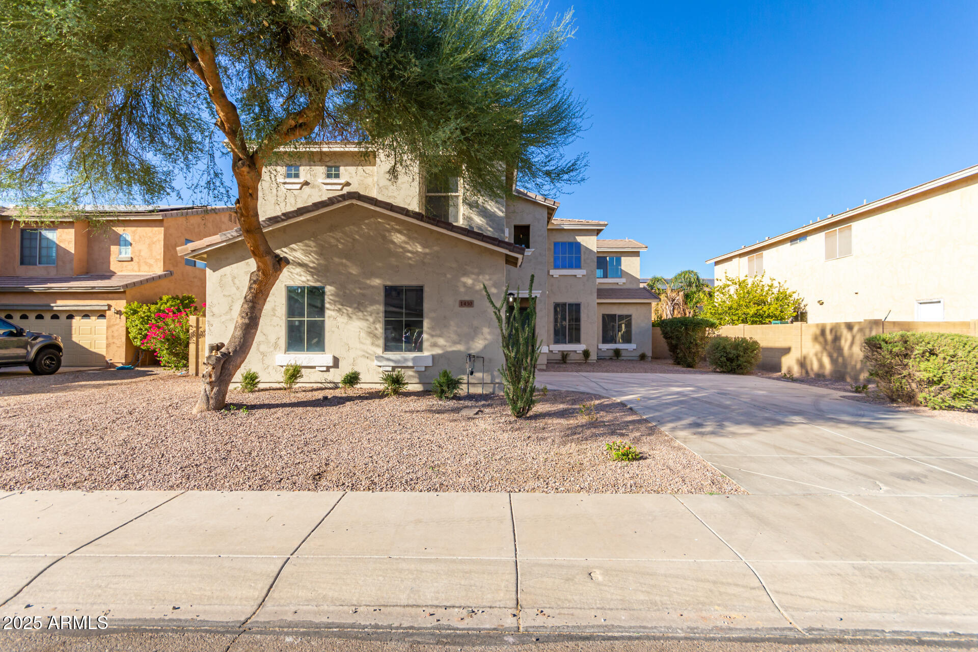 1430 E Douglas Street