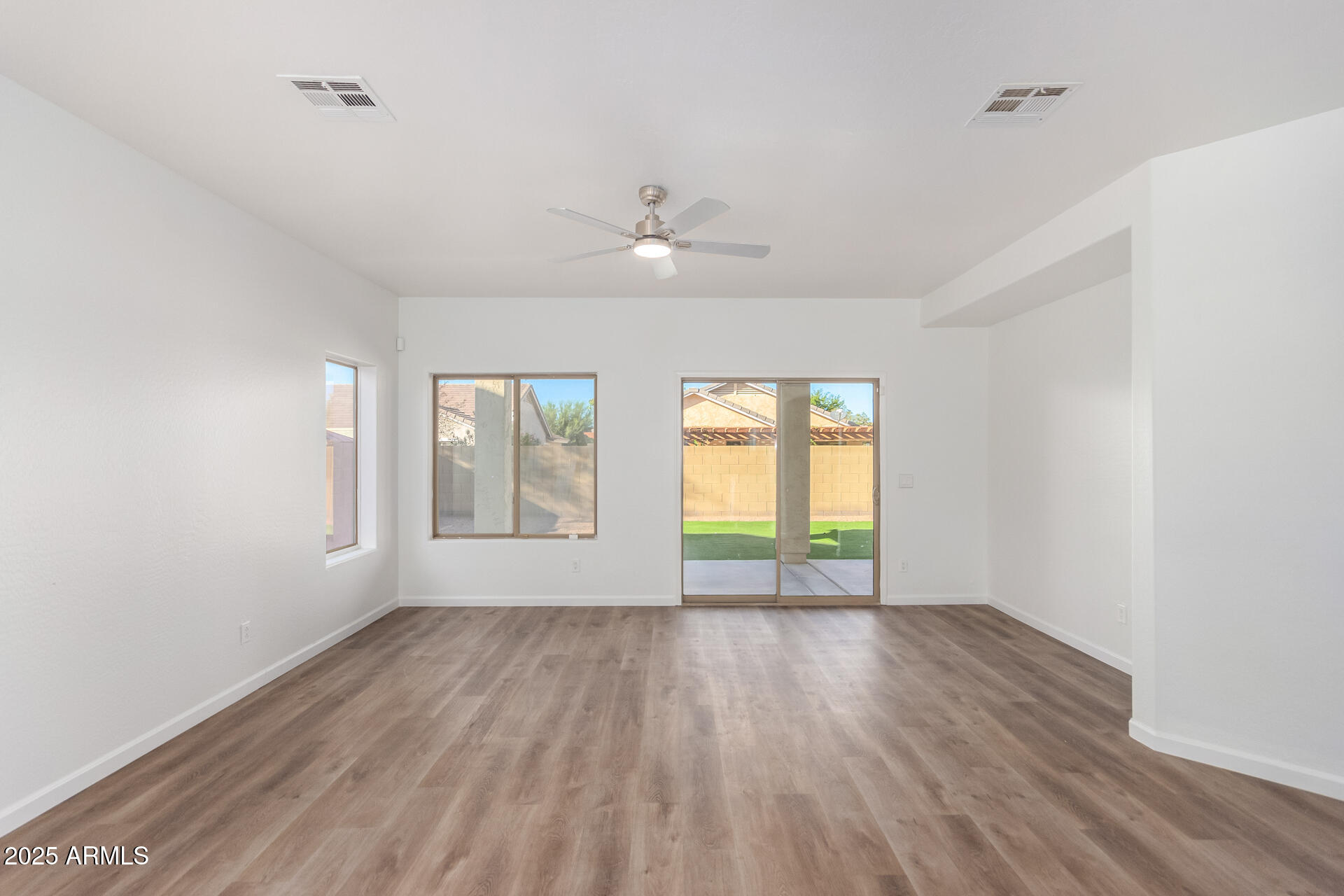 1430 E Douglas Street