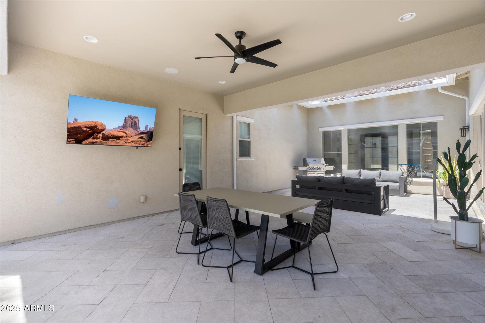 4115 E PRESCOTT Place