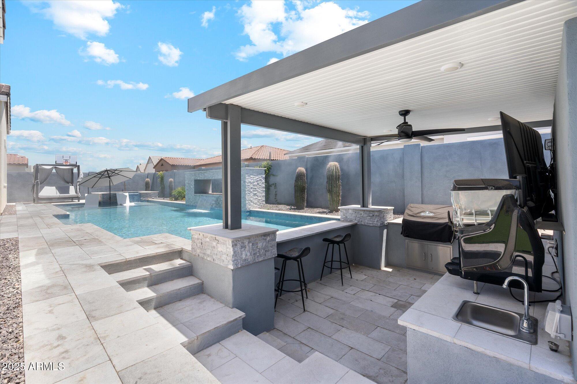 4115 E PRESCOTT Place