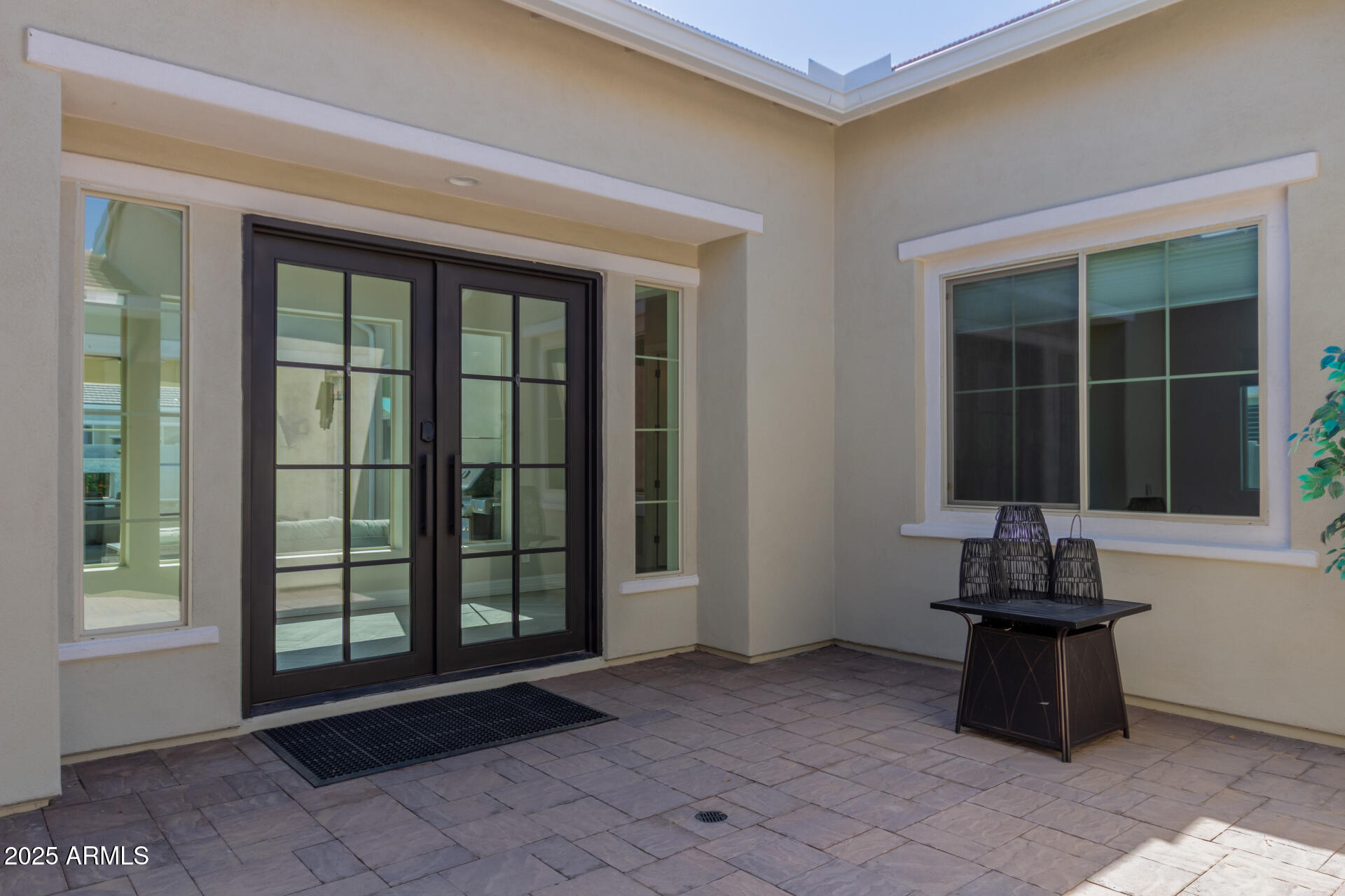 4115 E PRESCOTT Place