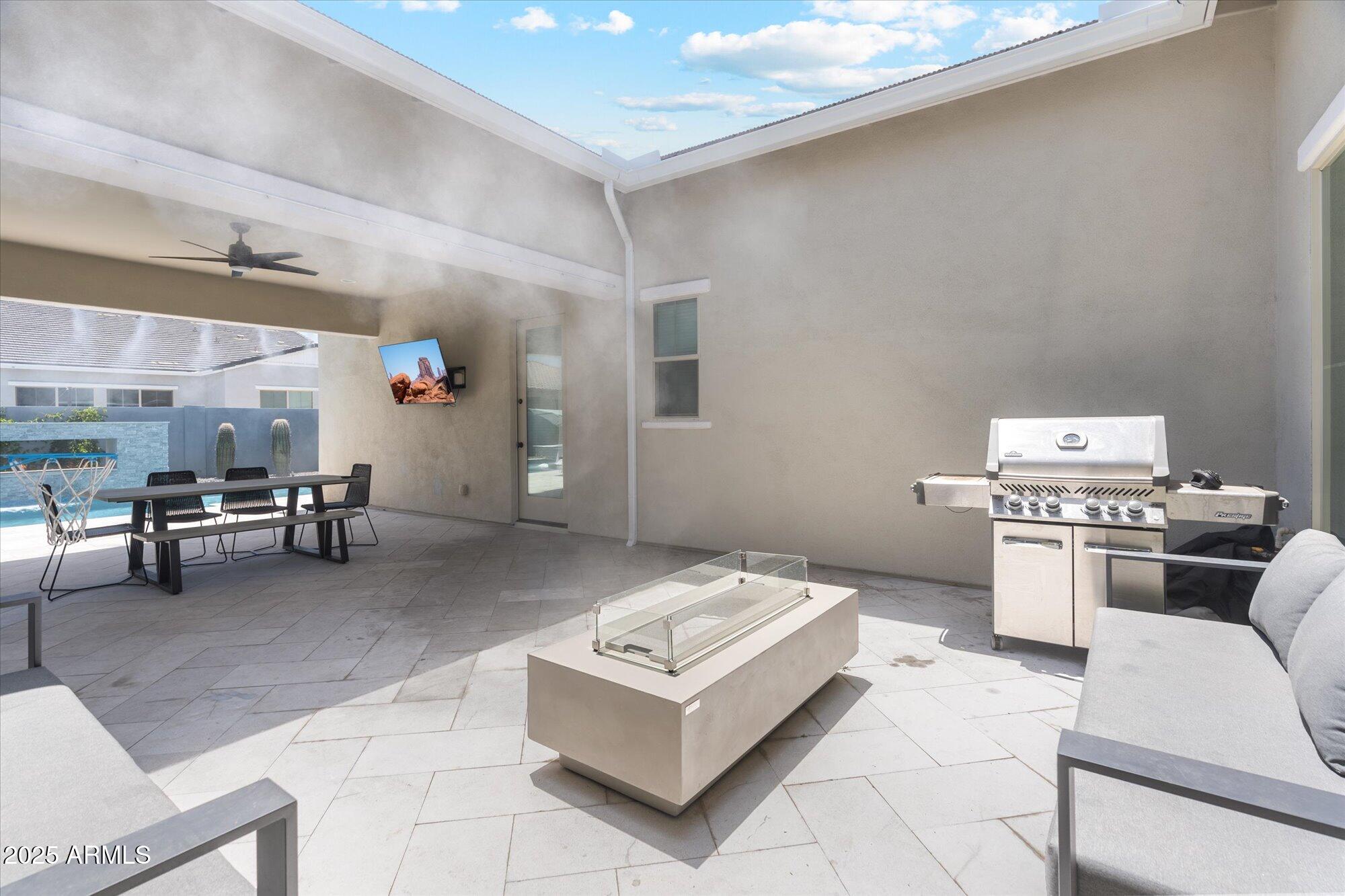 4115 E PRESCOTT Place