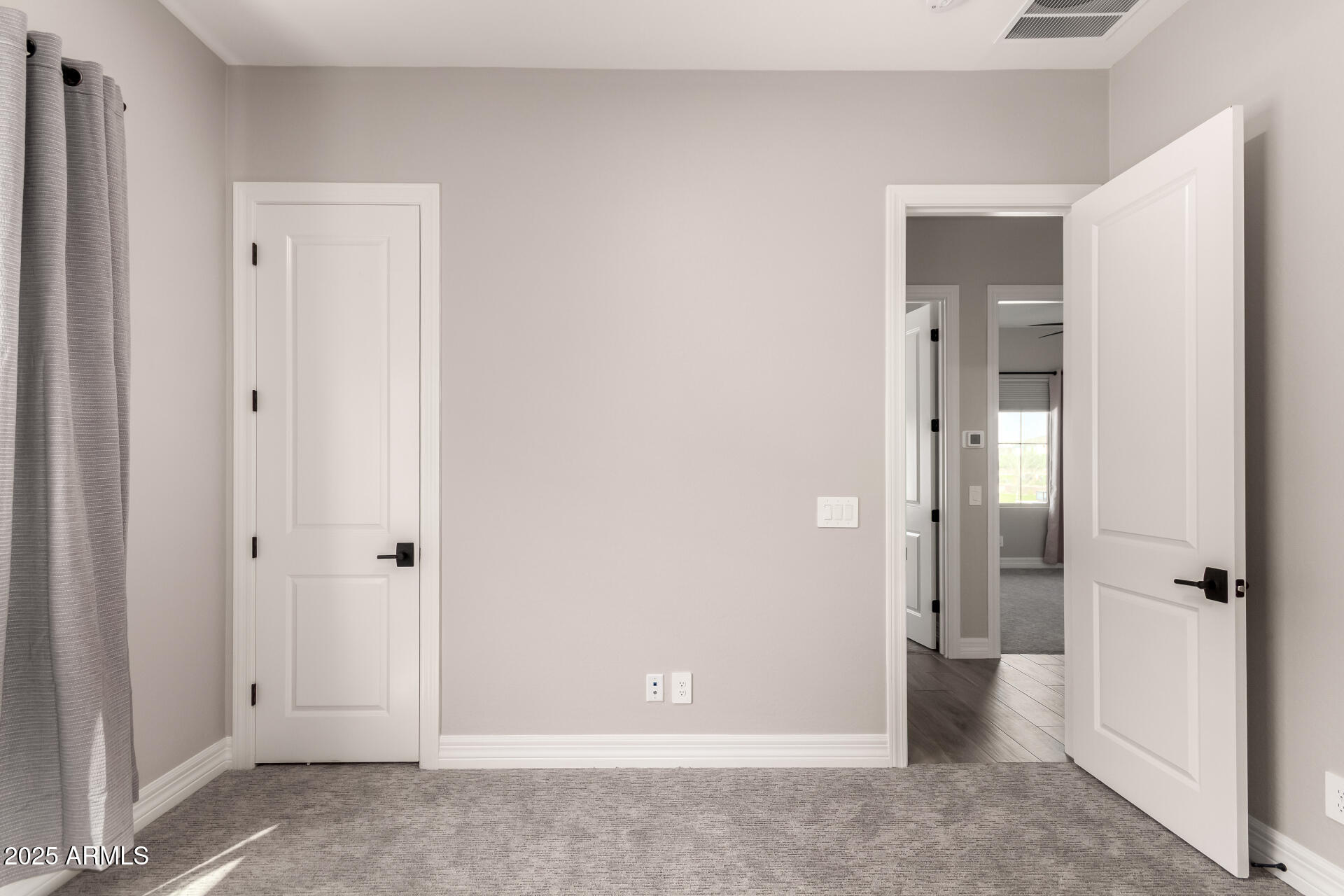 4115 E PRESCOTT Place