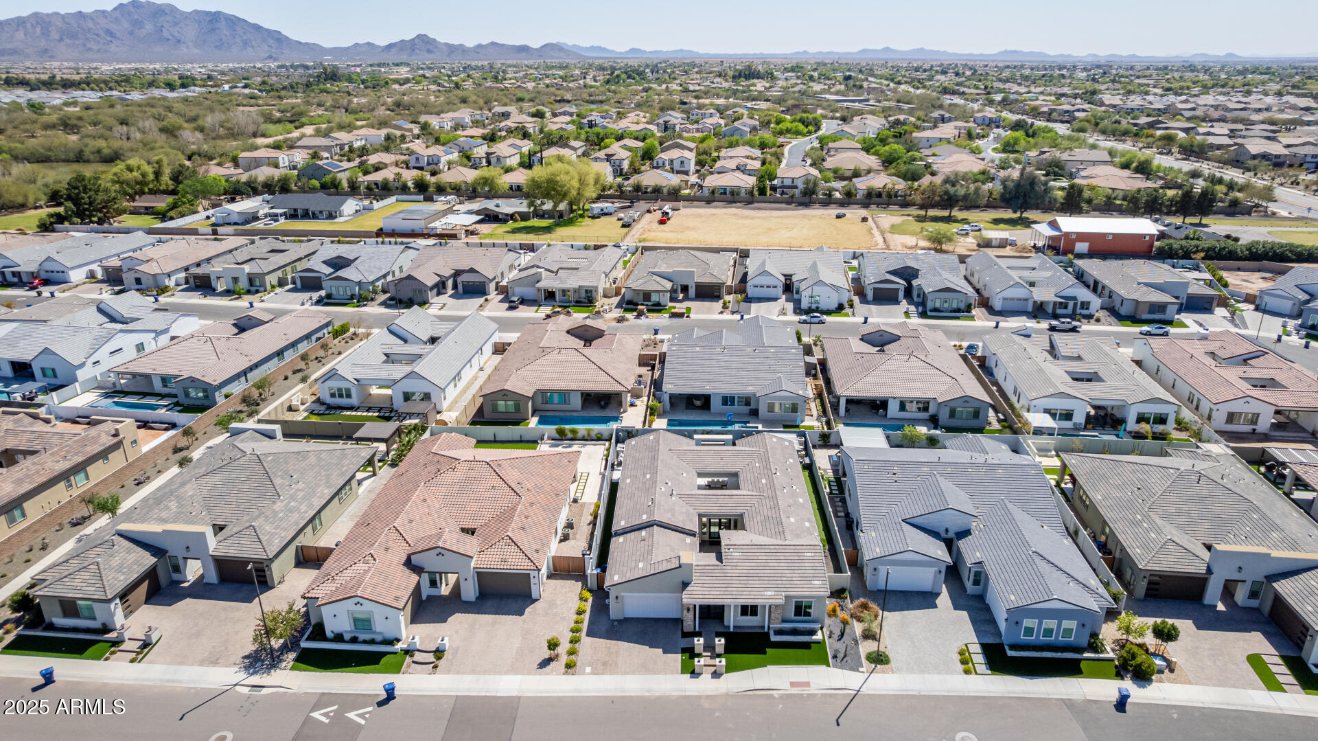 4115 E PRESCOTT Place