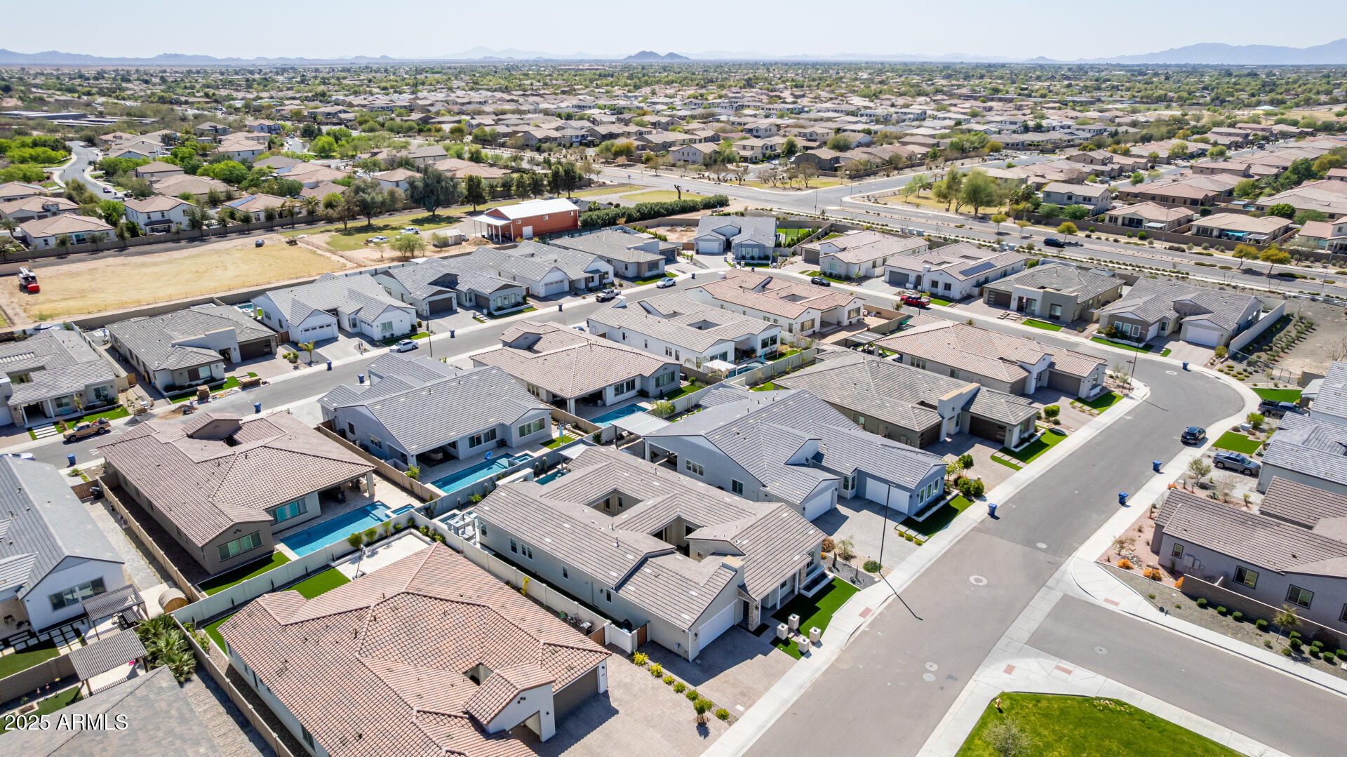 4115 E PRESCOTT Place