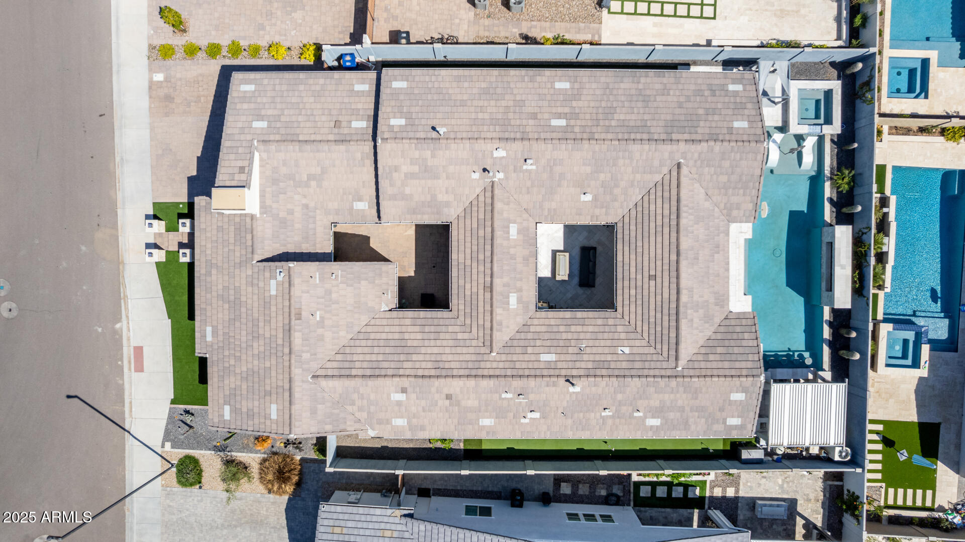 4115 E PRESCOTT Place